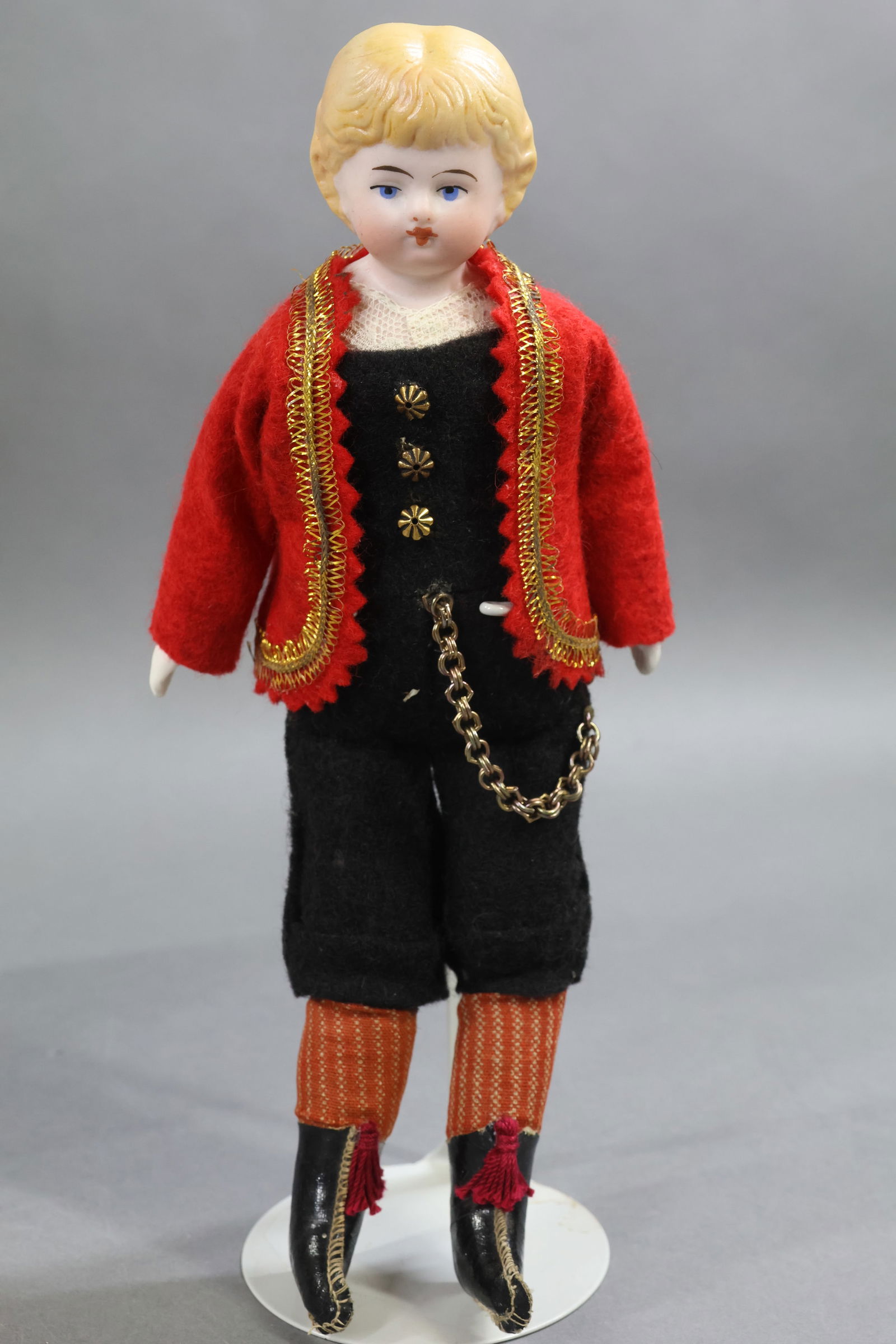 GERMAN BISQUE DOLLS. - 2