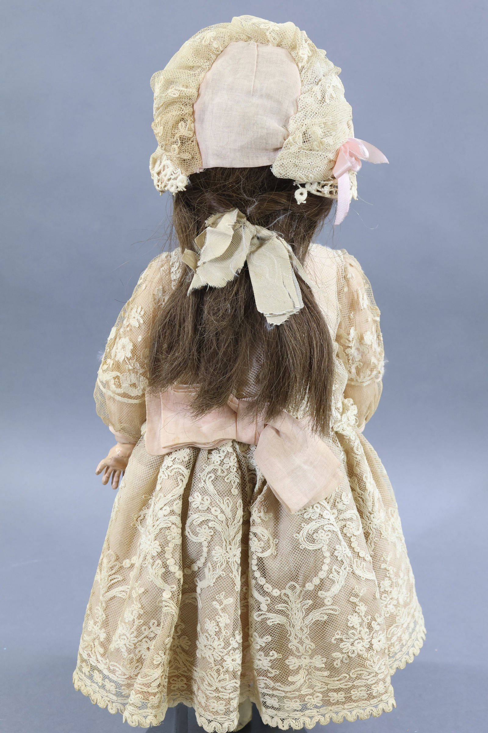 GERMAN/FRENCH BISQUE DOLLS. - 19