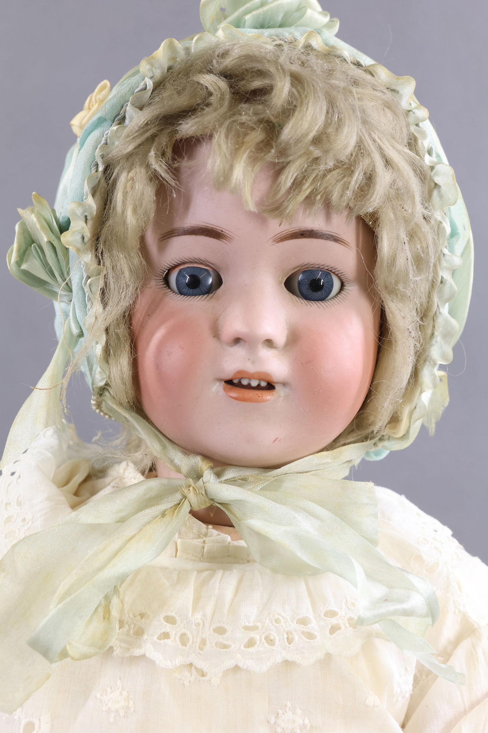 GERMAN BISQUE DOLLS. - 4