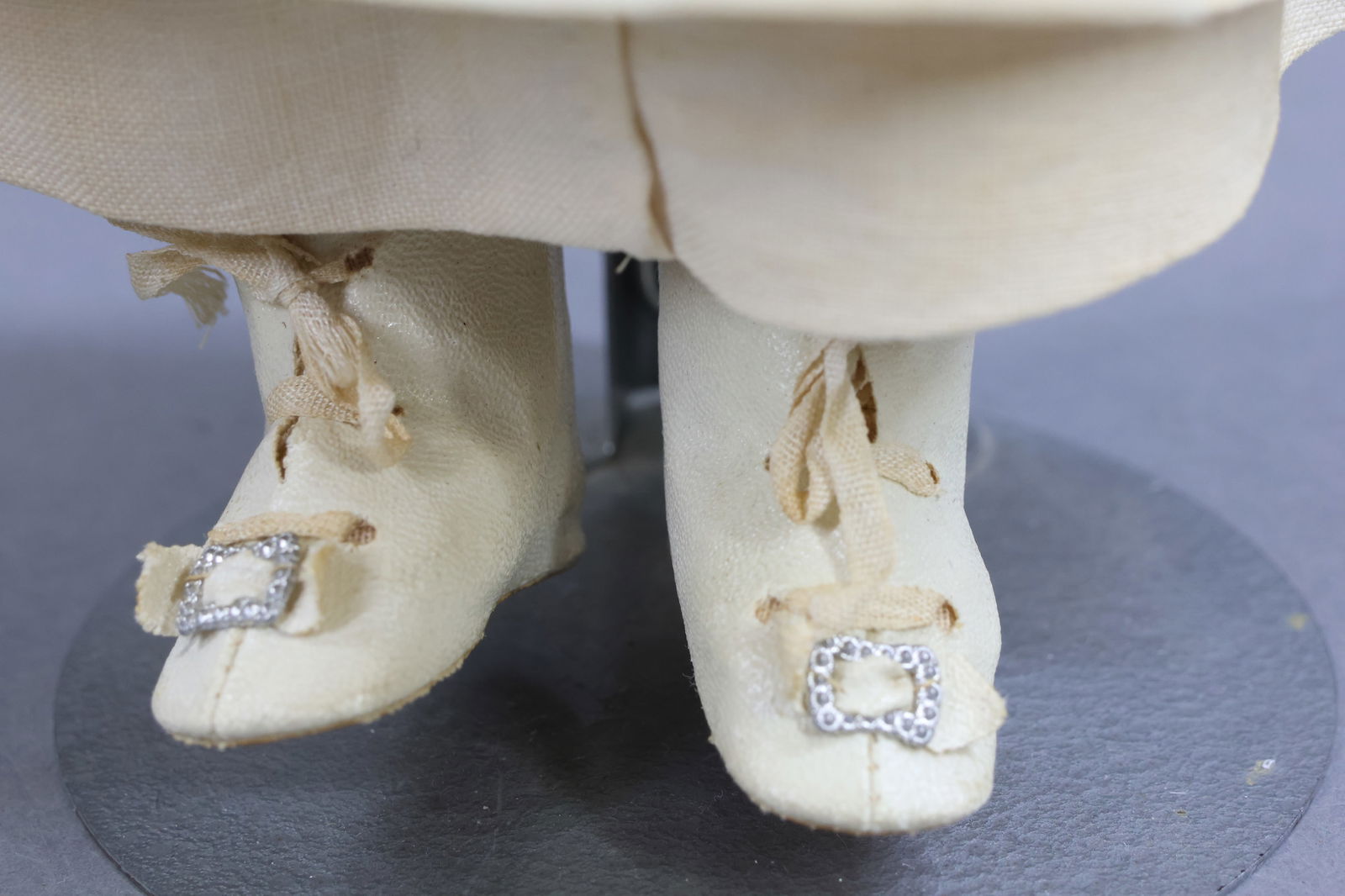 GERMAN BISQUE DOLLS. - 8