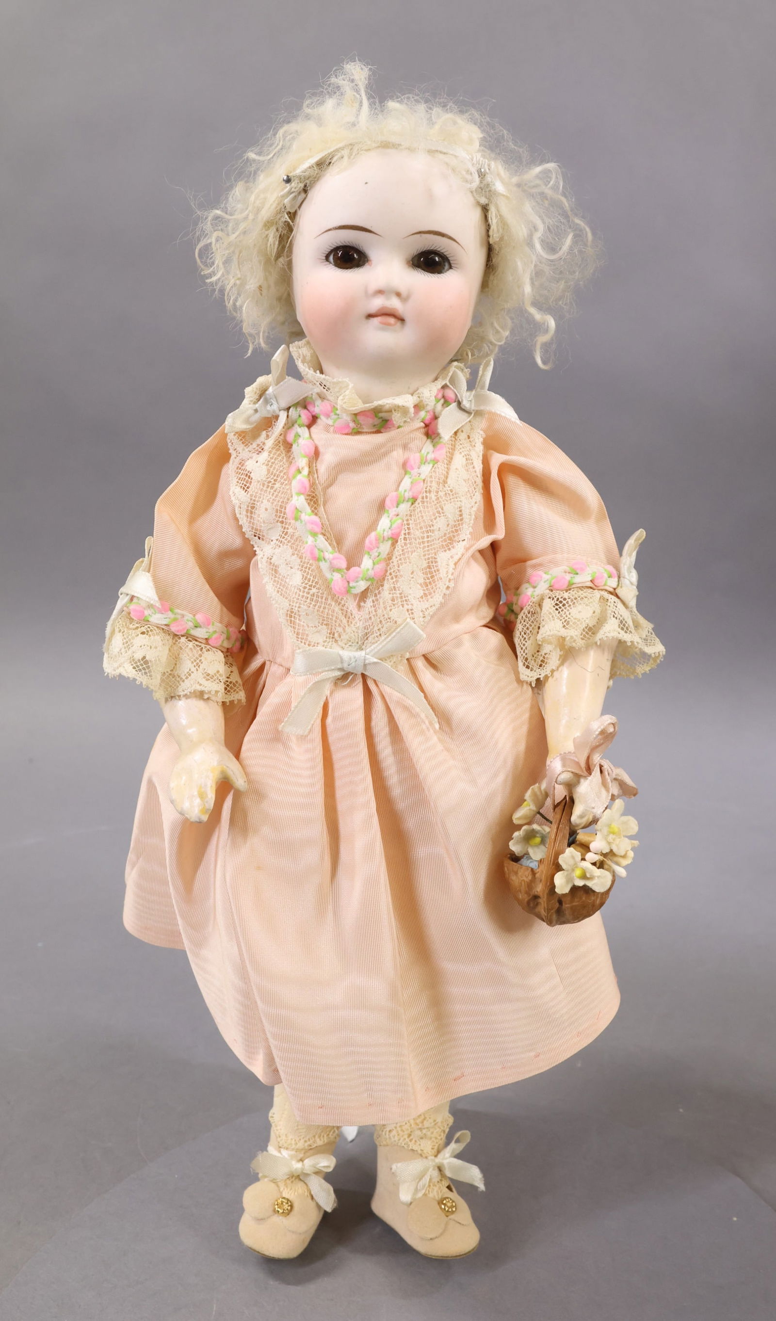 GERMAN/FRENCH BISQUE DOLLS. - 2