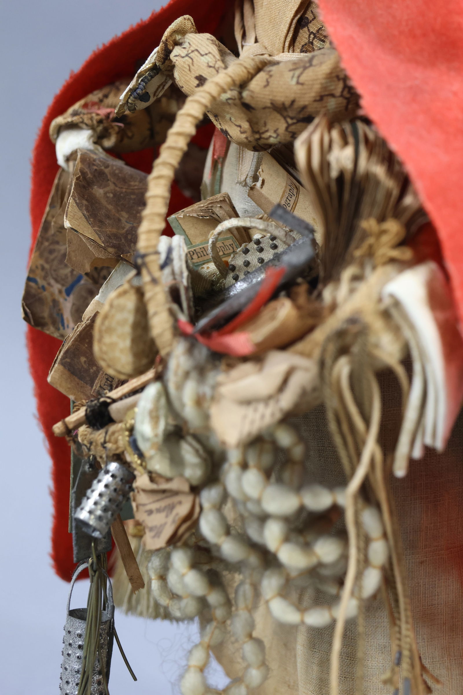 ANTIQUE PEDDLER. - 7