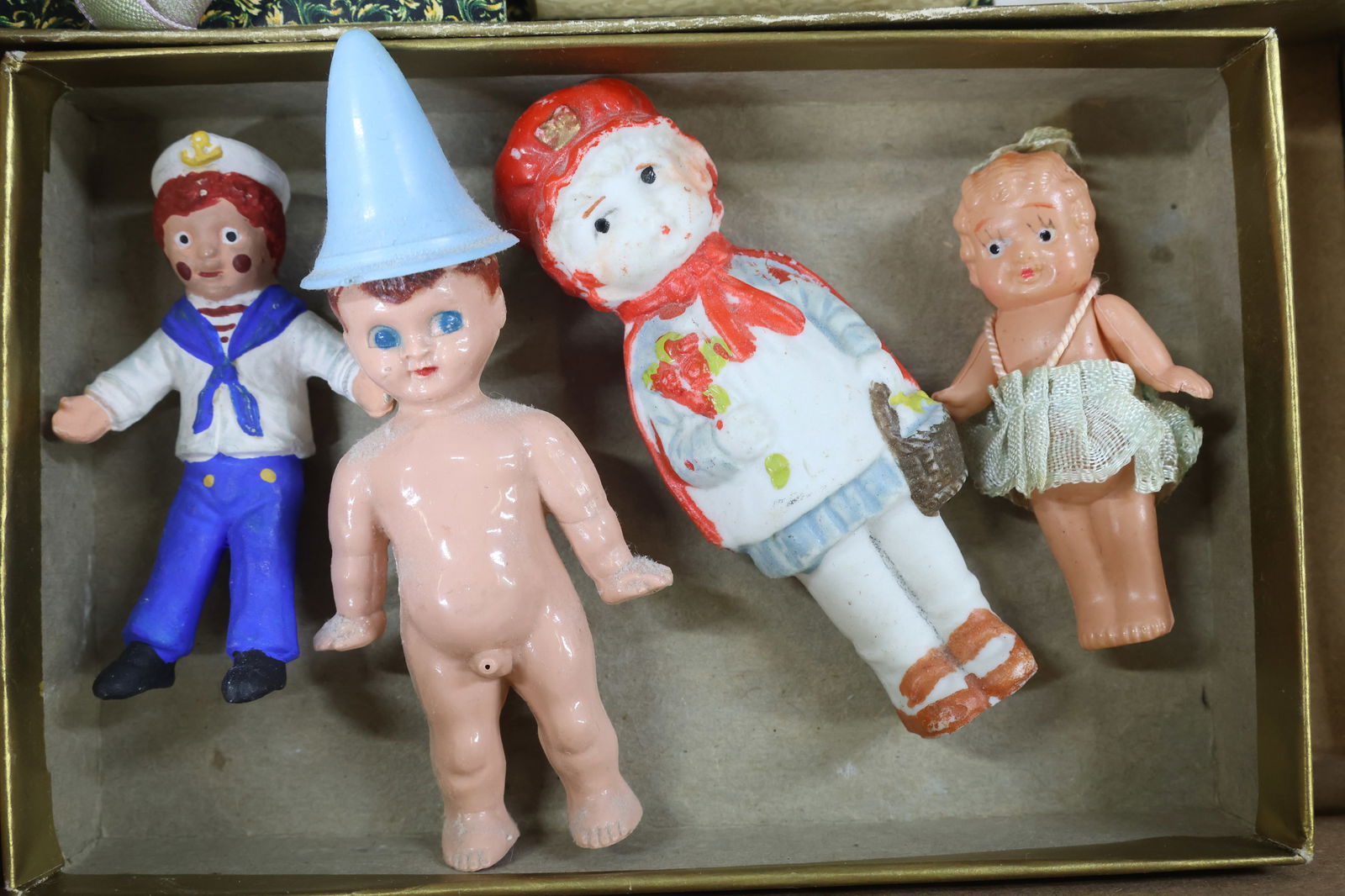 MINIATURES/DOLLS. - 2