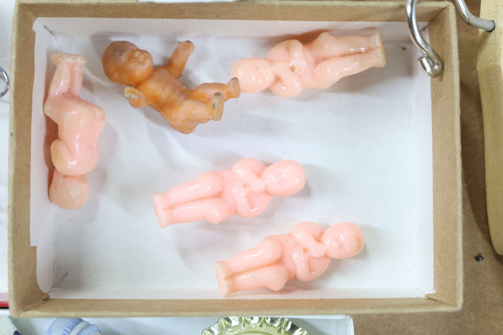 MINIATURES/DOLLS - 5