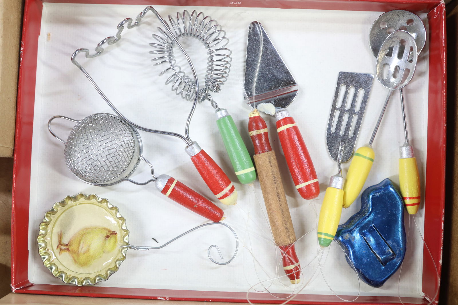 MINIATURES/DOLLS - 7