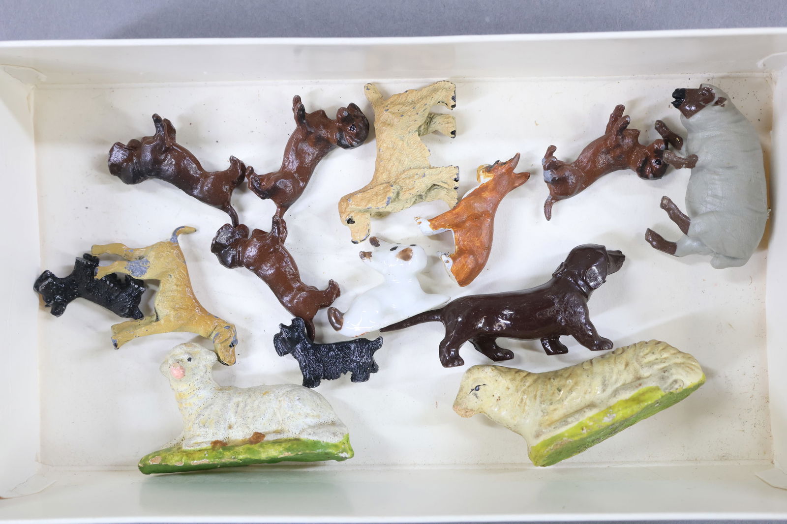 MINIATURES/DOLLS. - 5