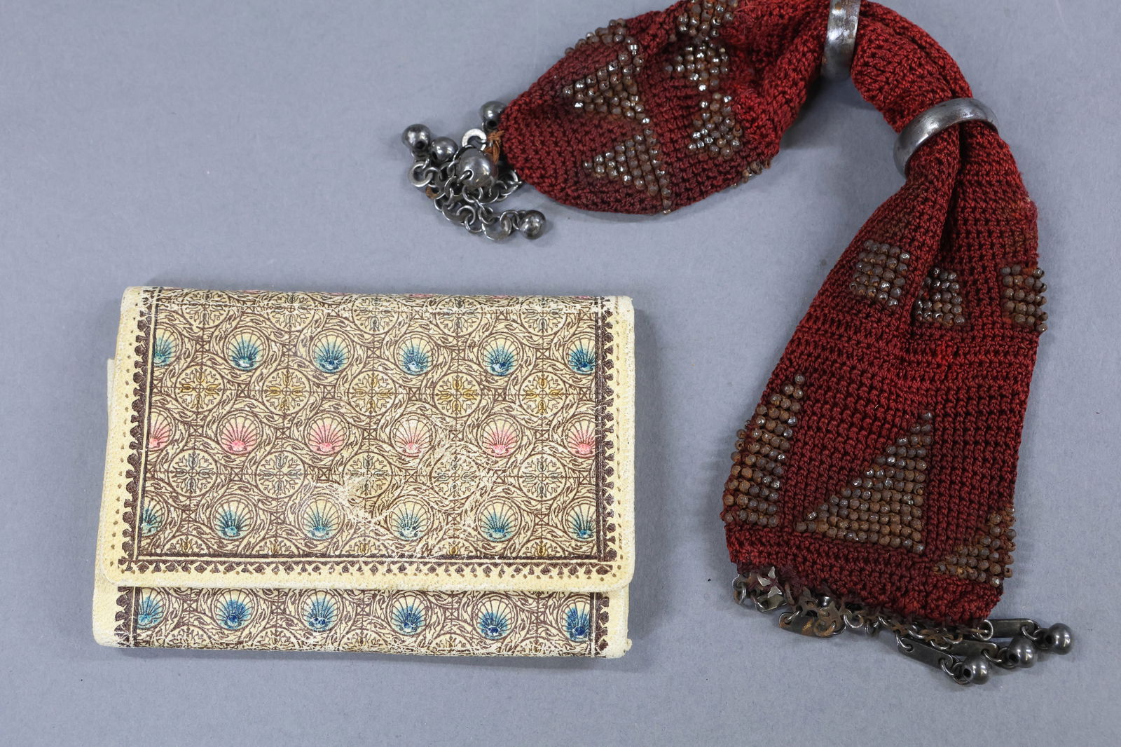 ANTIQUE CLOTHING, ACCESSORIES. - 10