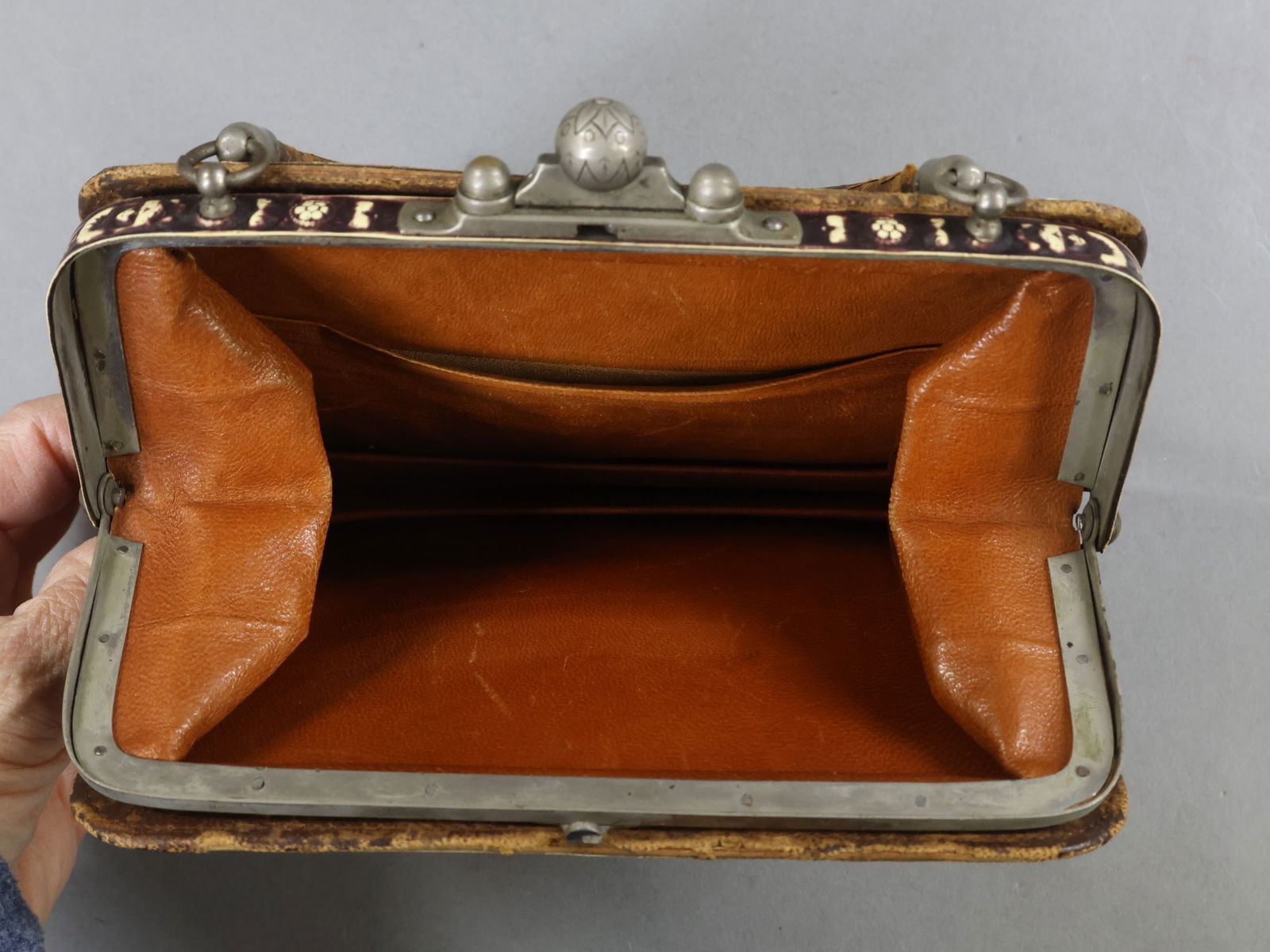 ANTIQUE CLOTHING, ACCESSORIES. - 14