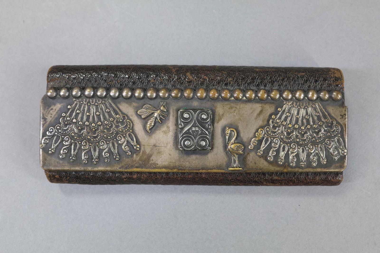 ANTIQUE CLOTHING, ACCESSORIES. - 2