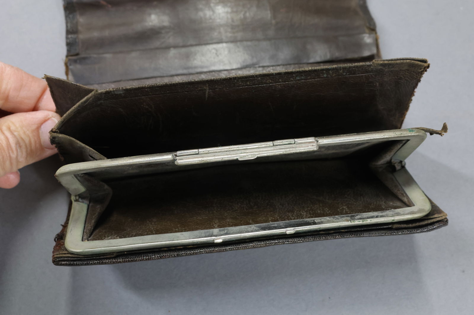 ANTIQUE CLOTHING, ACCESSORIES. - 3