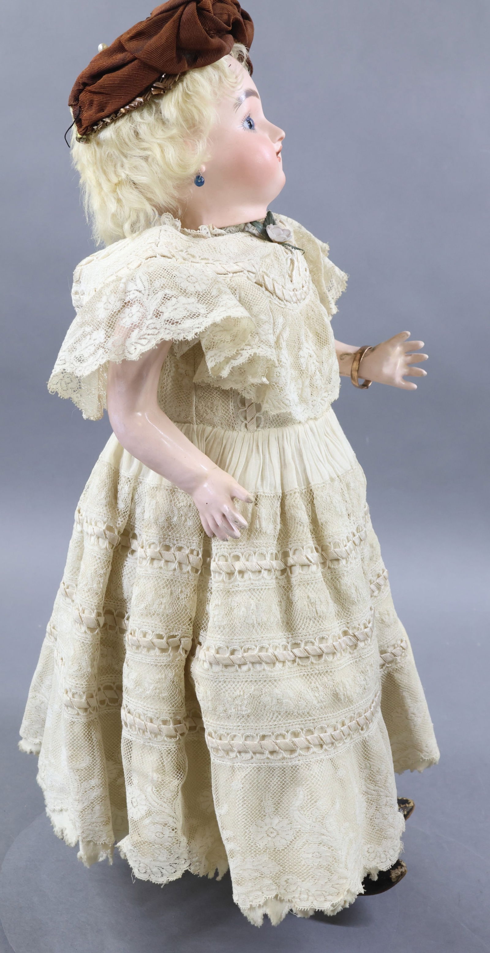 ANTIQUE FRENCH BISQUE HEAD DOLL. - 10