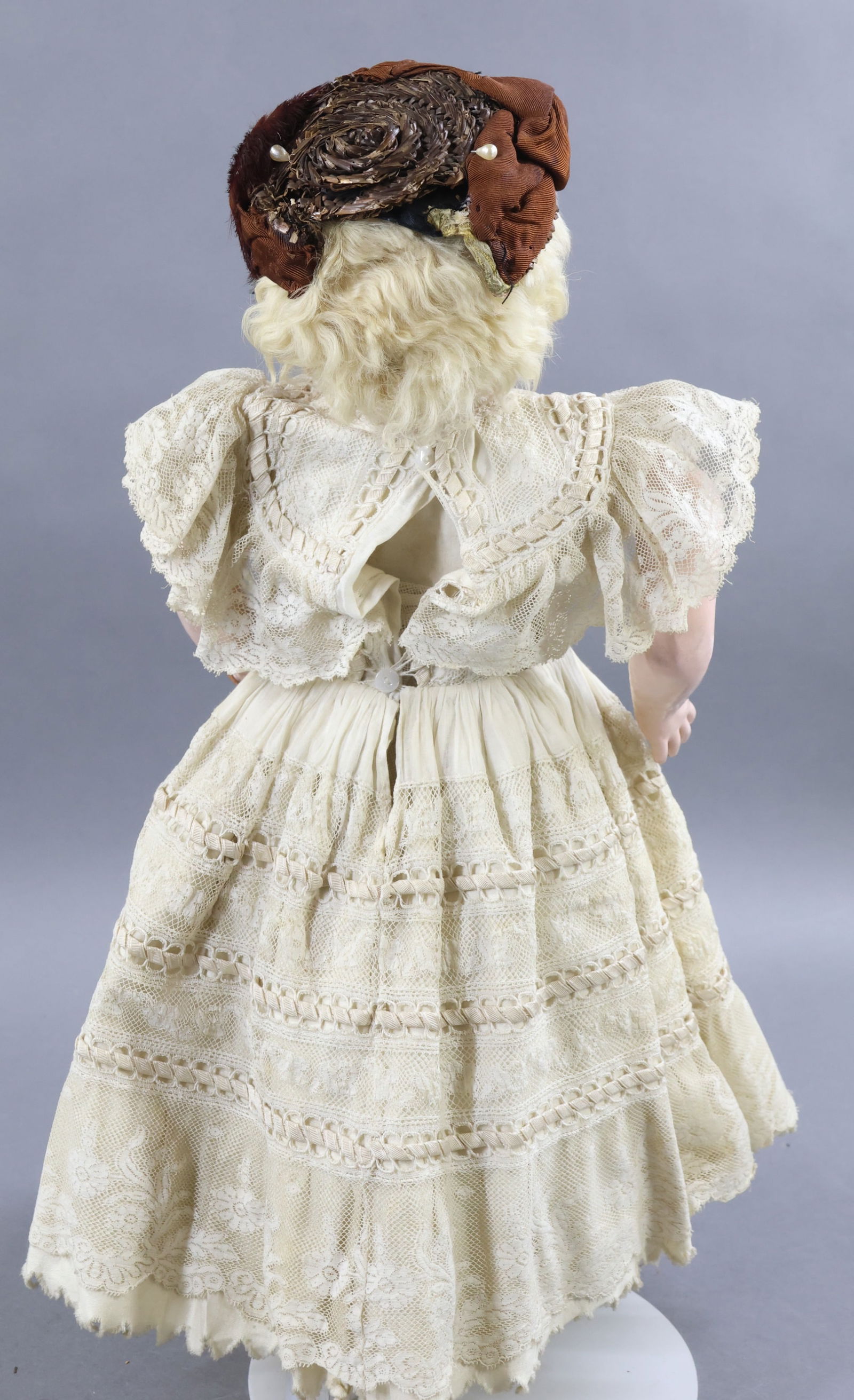 ANTIQUE FRENCH BISQUE HEAD DOLL. - 12