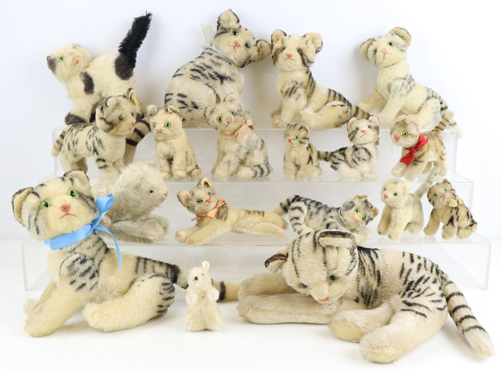 Steiff Cats (1 of 18)