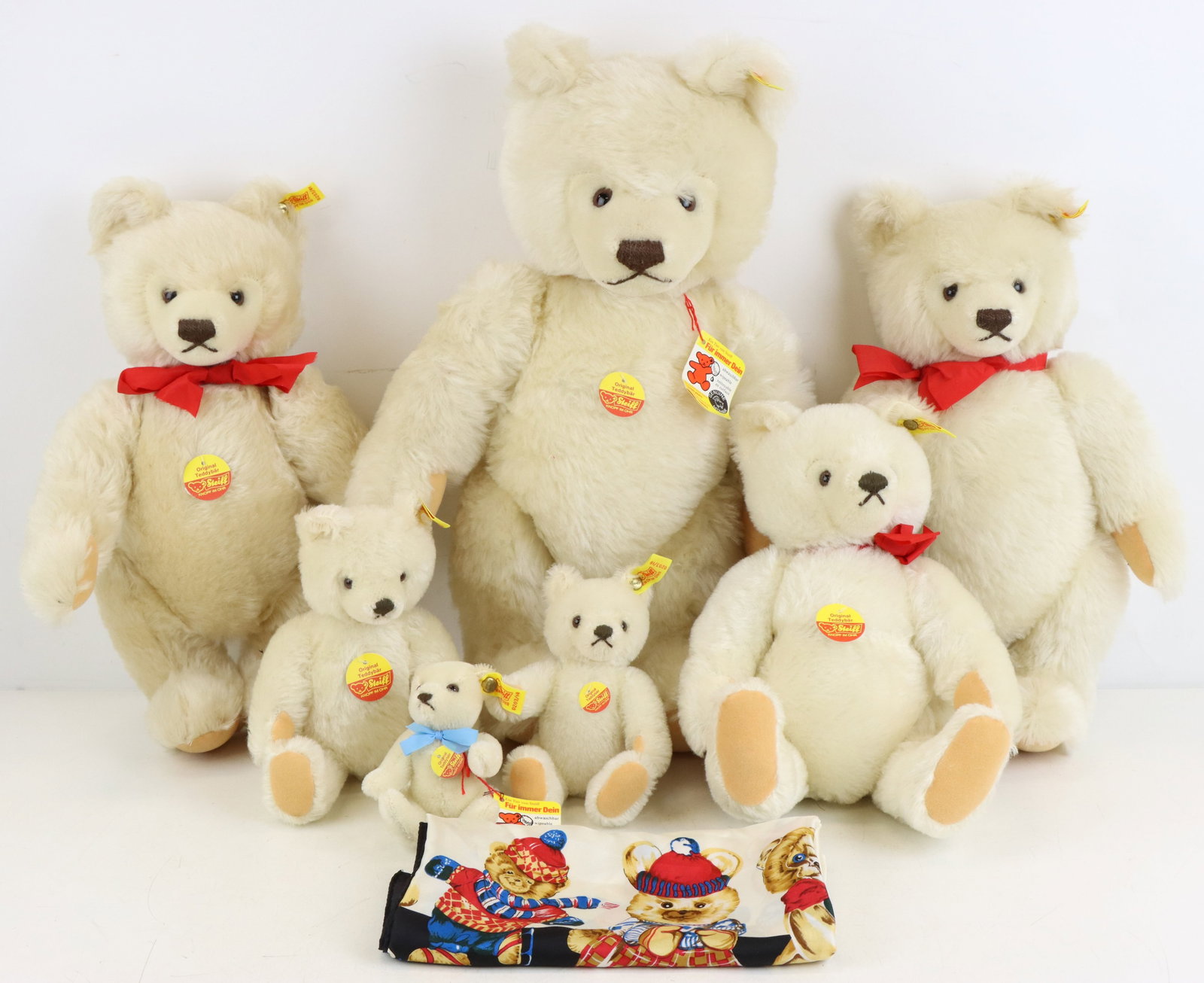 Steiff Teddy Bears and Scarf (1 of 17)