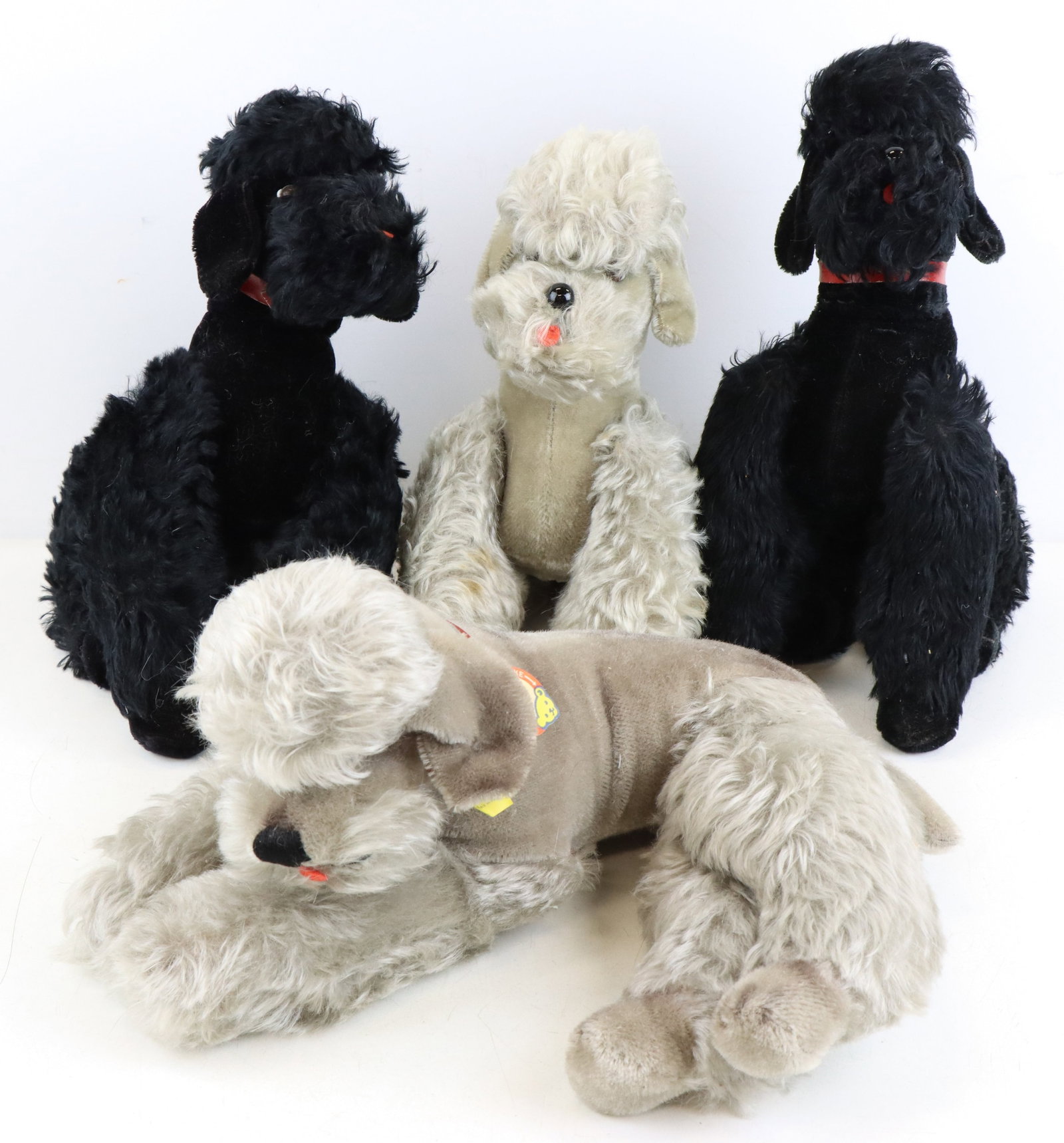 Steiff Poodles (1 of 9)