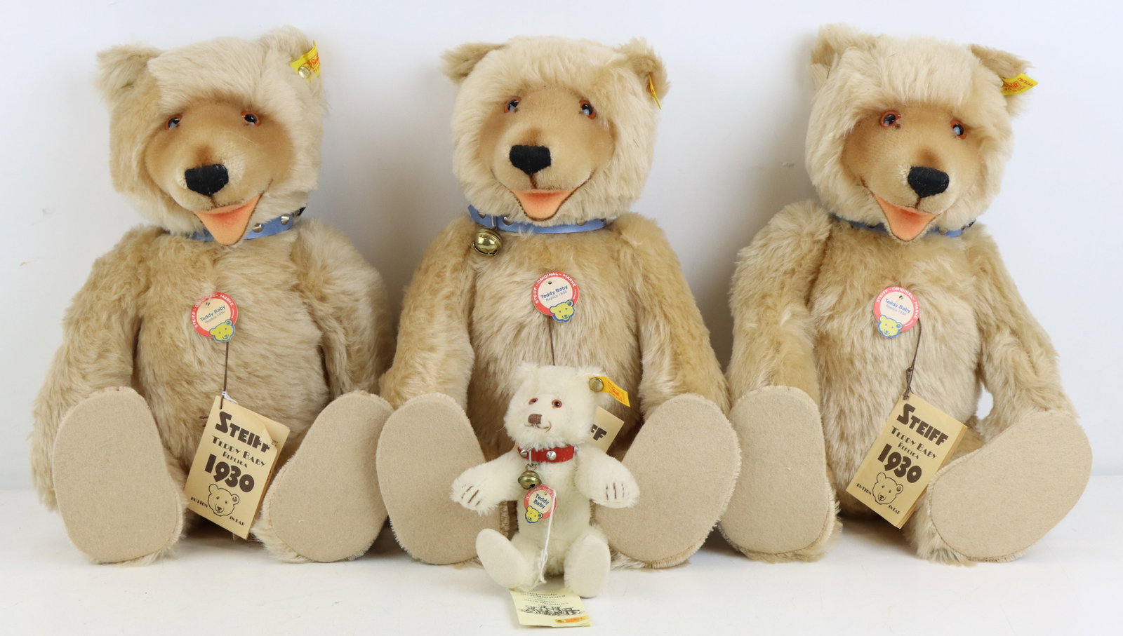 Steiff Teddy Bears (1 of 9)
