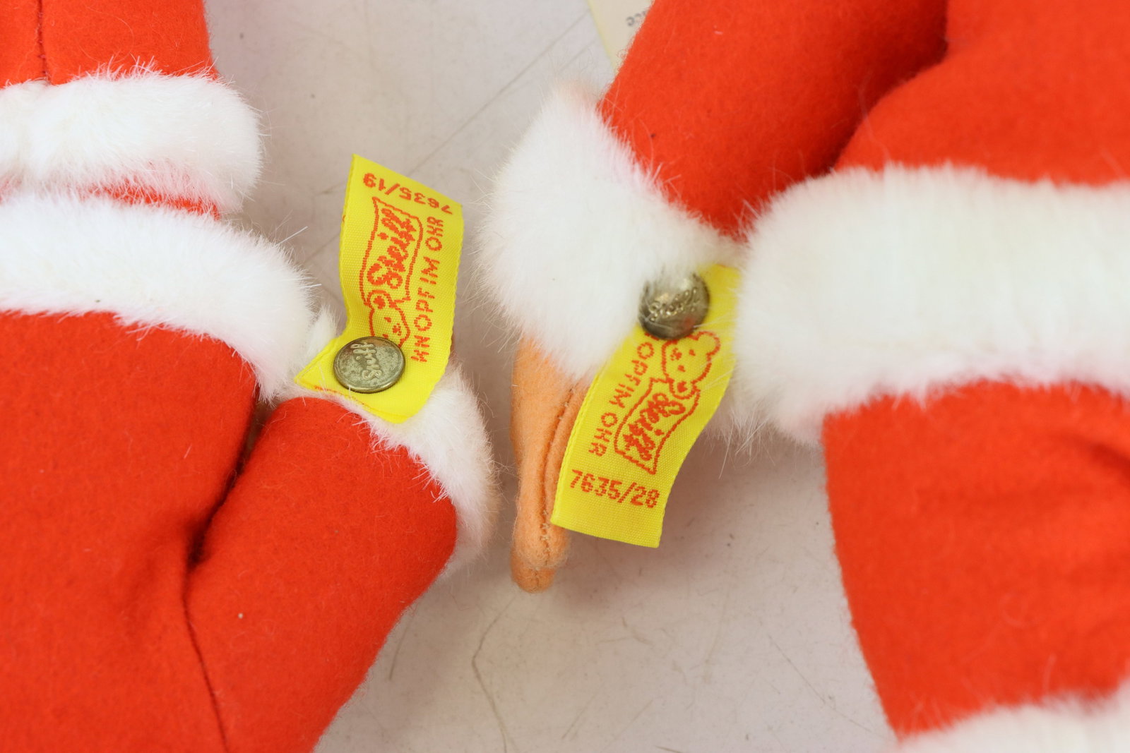 Steiff Santa's - 11