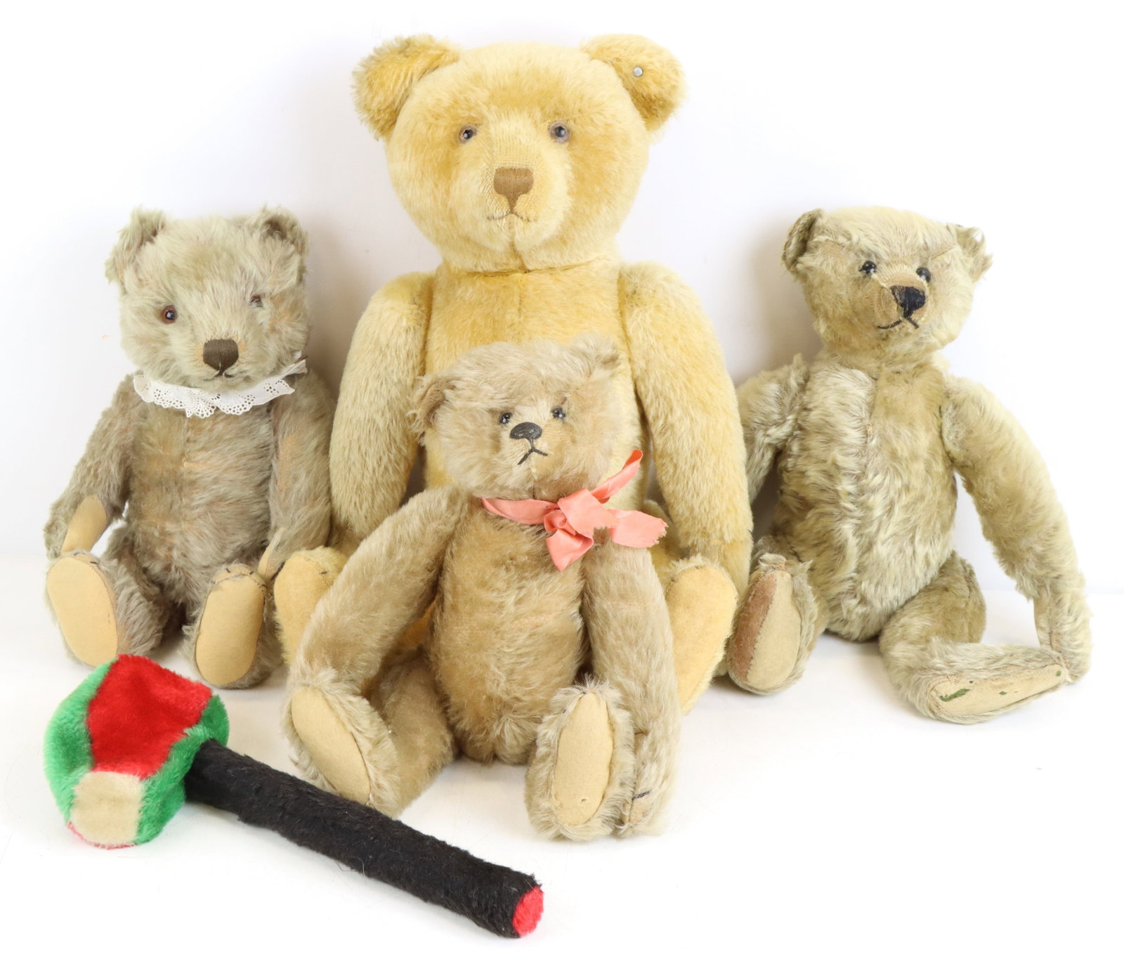 Steiff Teddy Bears (1 of 14)