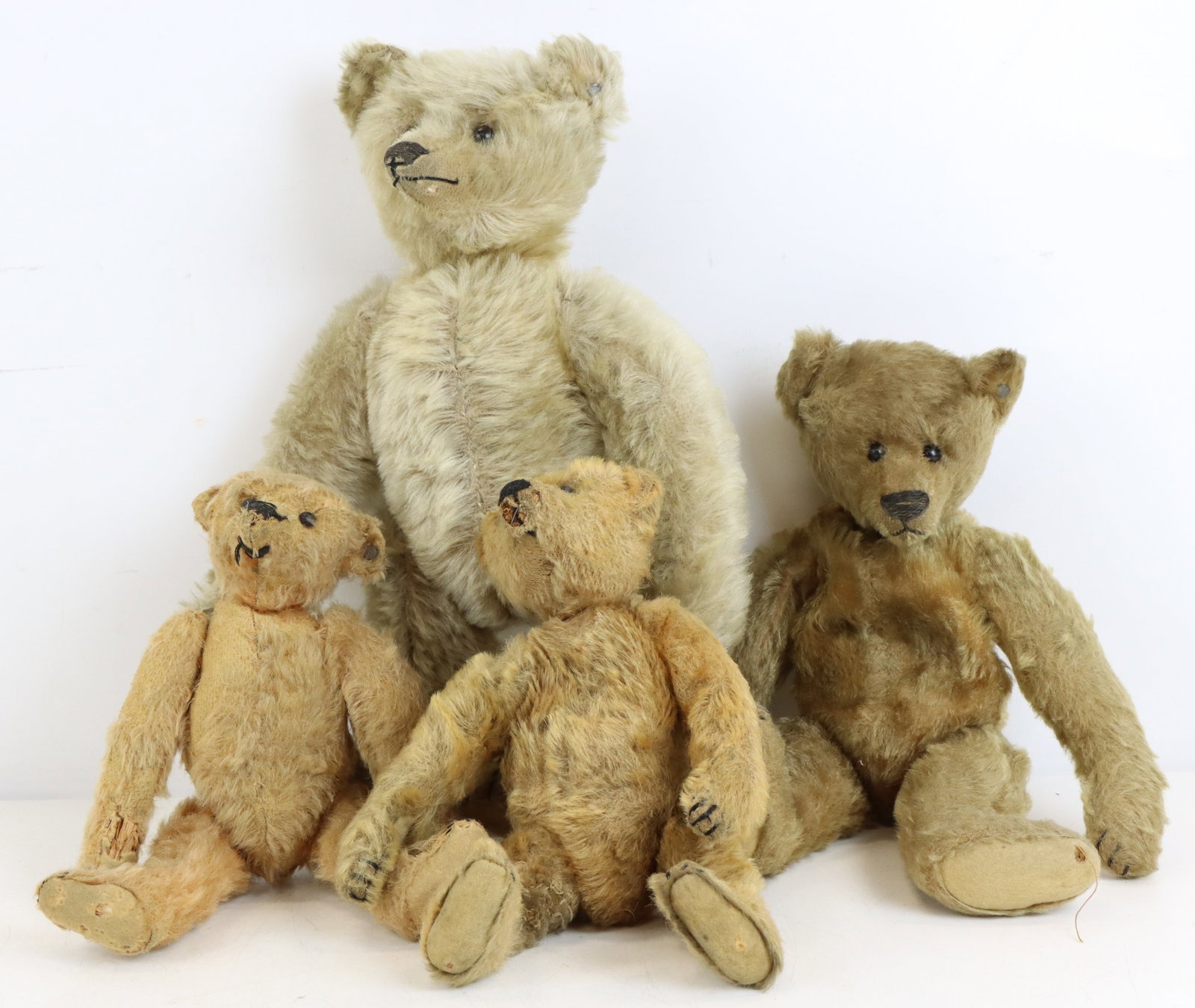 Steiff Teddy Bears (1 of 12)