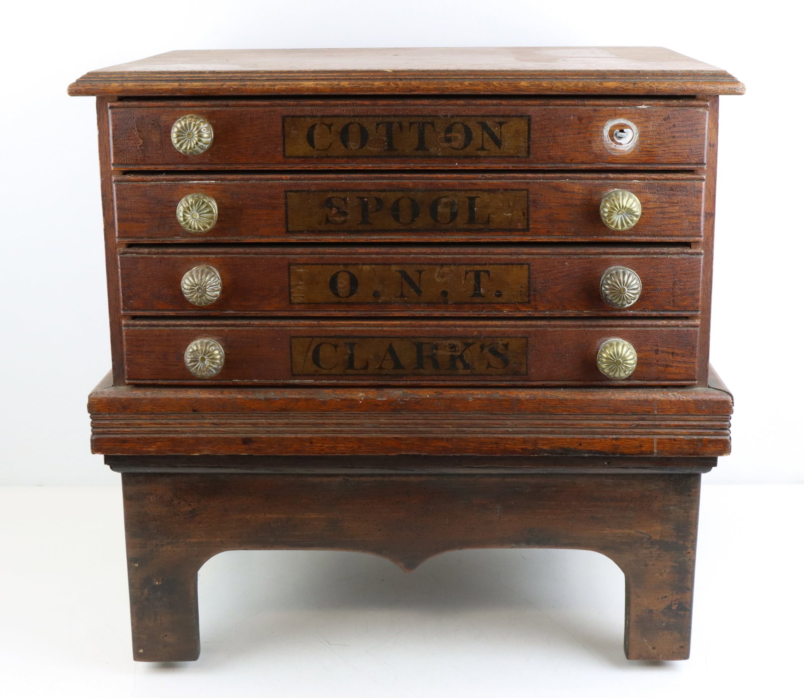 Clark's ONT Spool Cotton Cabinet (1 of 14)