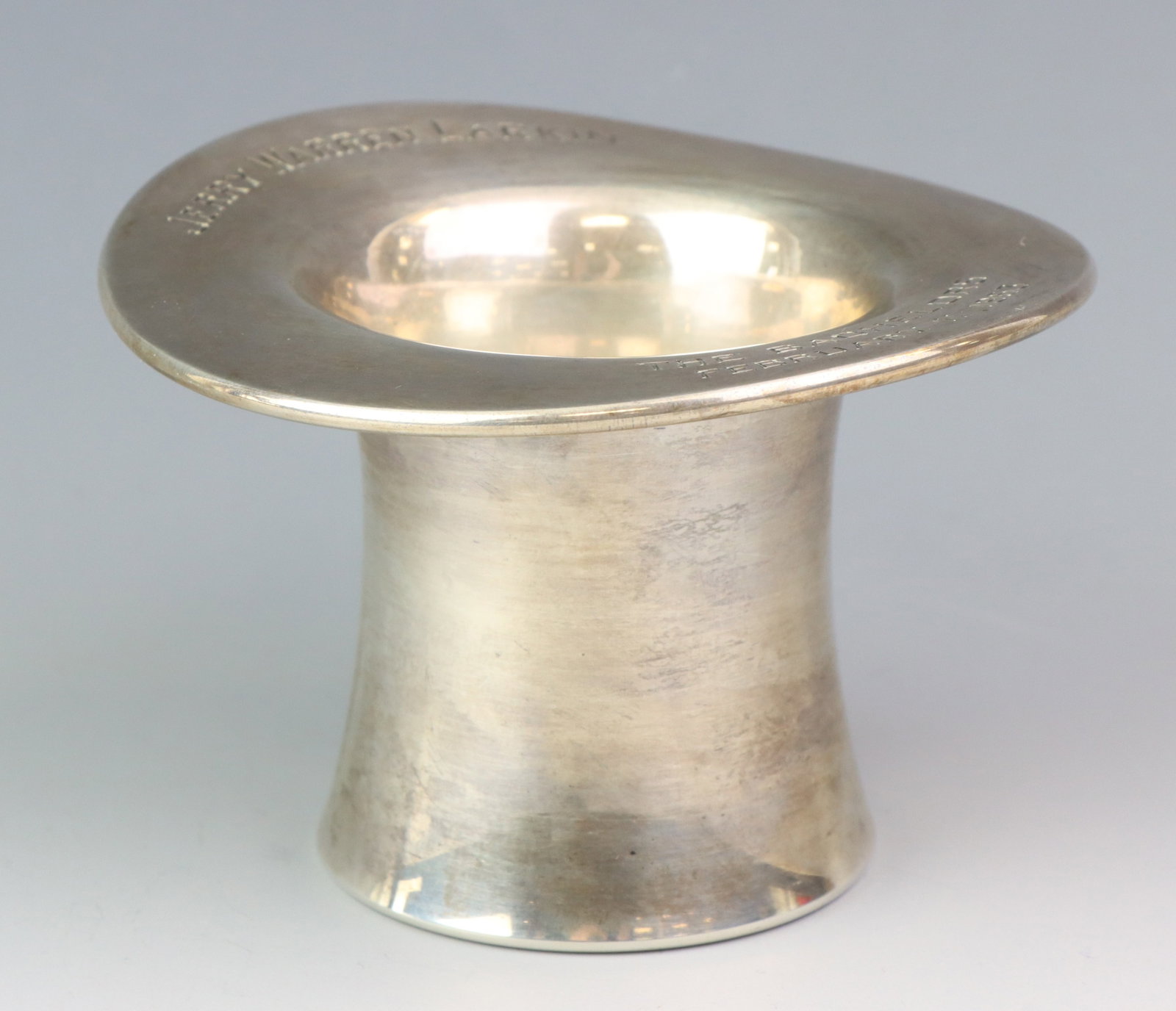 Reed and Barton Sterling Silver Cigarette/Toothpick Holder (1 of 5)