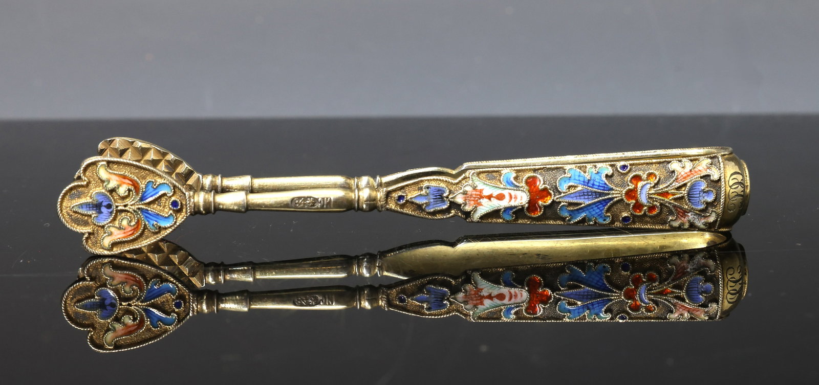 N.F. Strulev Russian Silver Cloisonne Sugar Tongs: Imperial Russian 84 kokoshnik (875 silver) cloisonne enameled sugar tongs with gold wash, marked for Moscow, 1880's - 90's, and Nikolai Fedorovich Strulev. 4.25", and 0.87 ozt