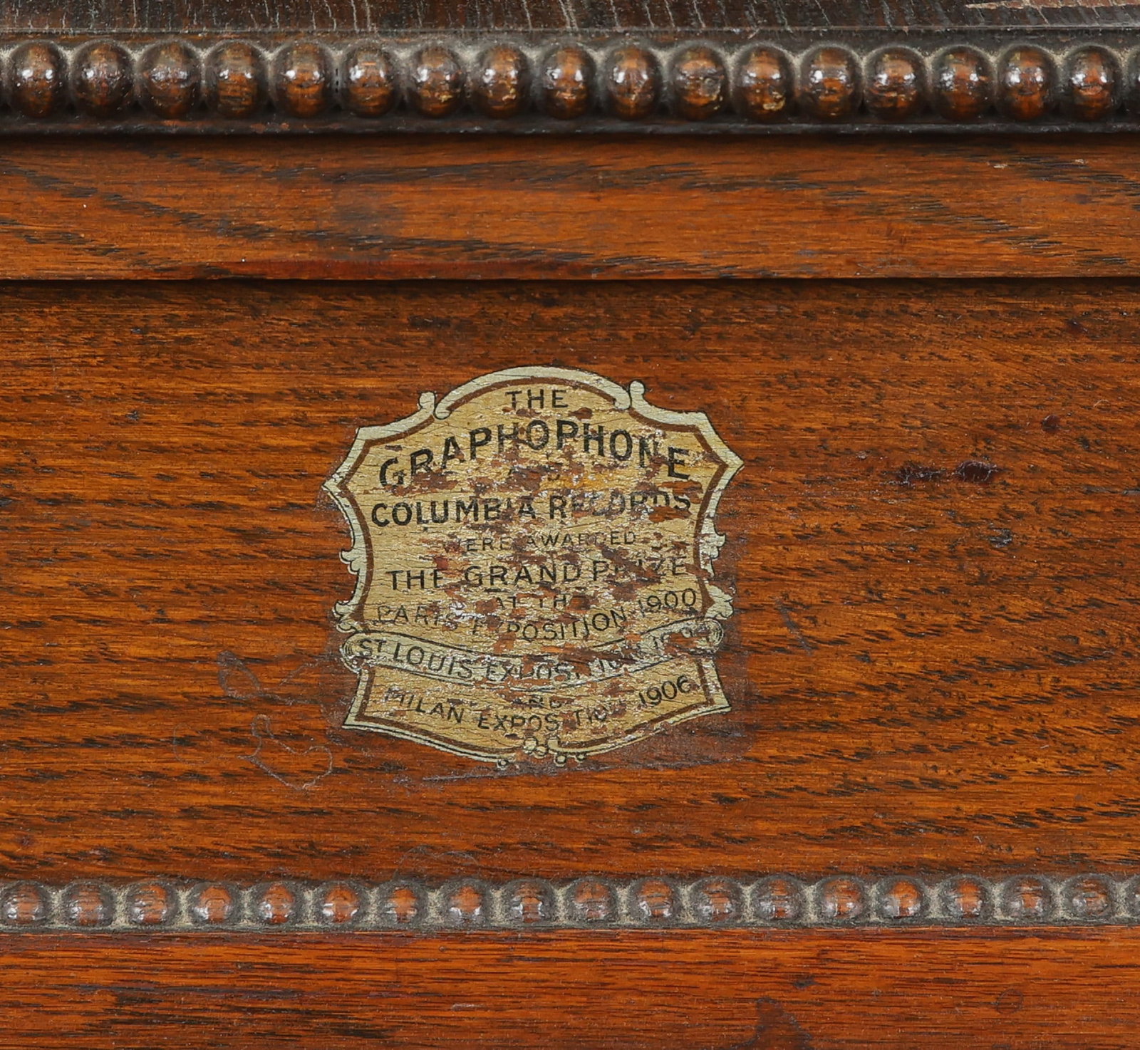 Columbia Disc Graphophone - 11