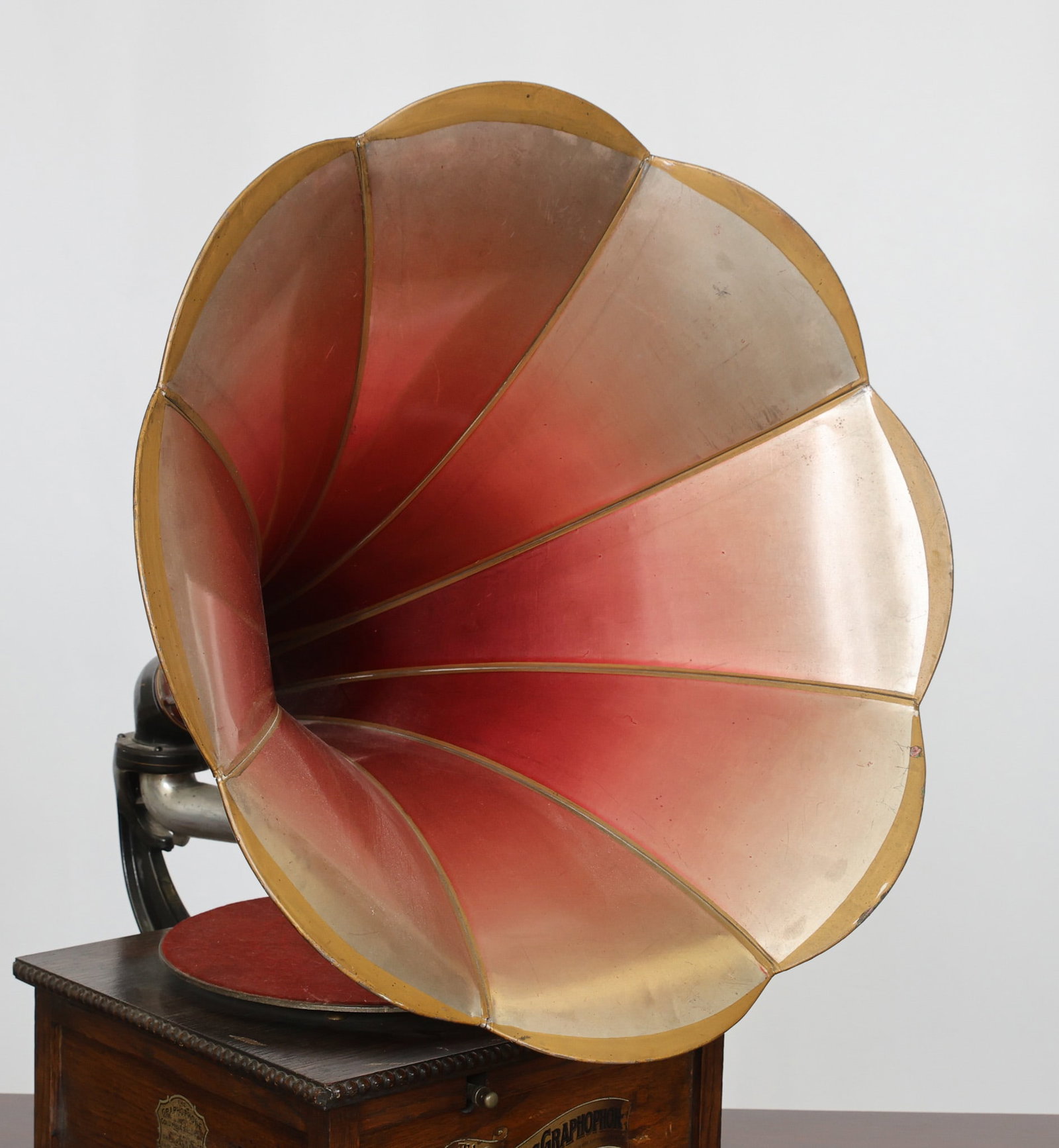 Columbia Disc Graphophone - 4