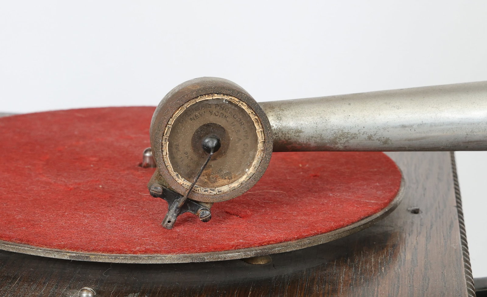 Columbia Disc Graphophone - 9