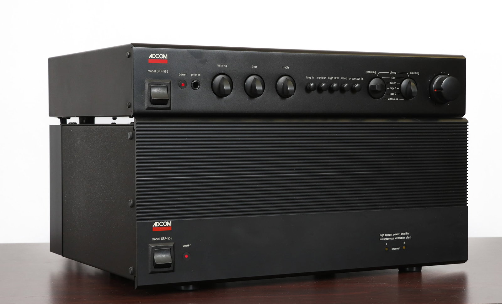 ADCOM Pre-Amp and Amplifier (1 of 15)