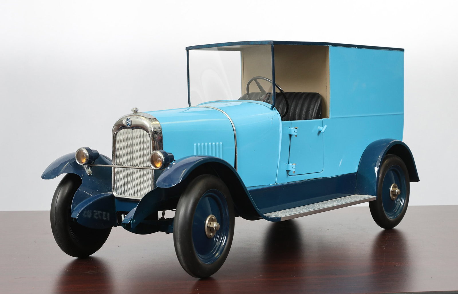 Brepsomy 1927 Citroen B14 1:7 Scale Model: Brepsomy 1:7 scale model 1924 Citroën B14 van, Swiss, 1985, made by Brepsomy Toys, Swiss made replica model based upon the original 1924 Jouet Citroen, painted pressed metal bodywork in two tone blue