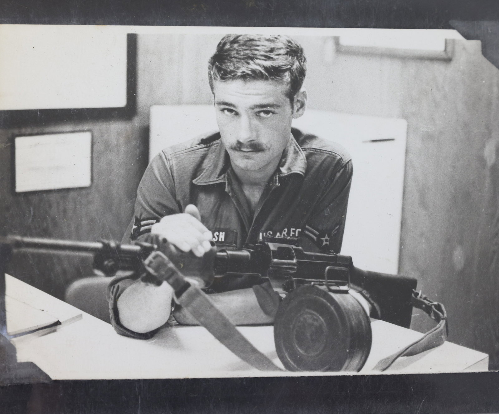 Vietnam War Photographic Archive (1 of 16)