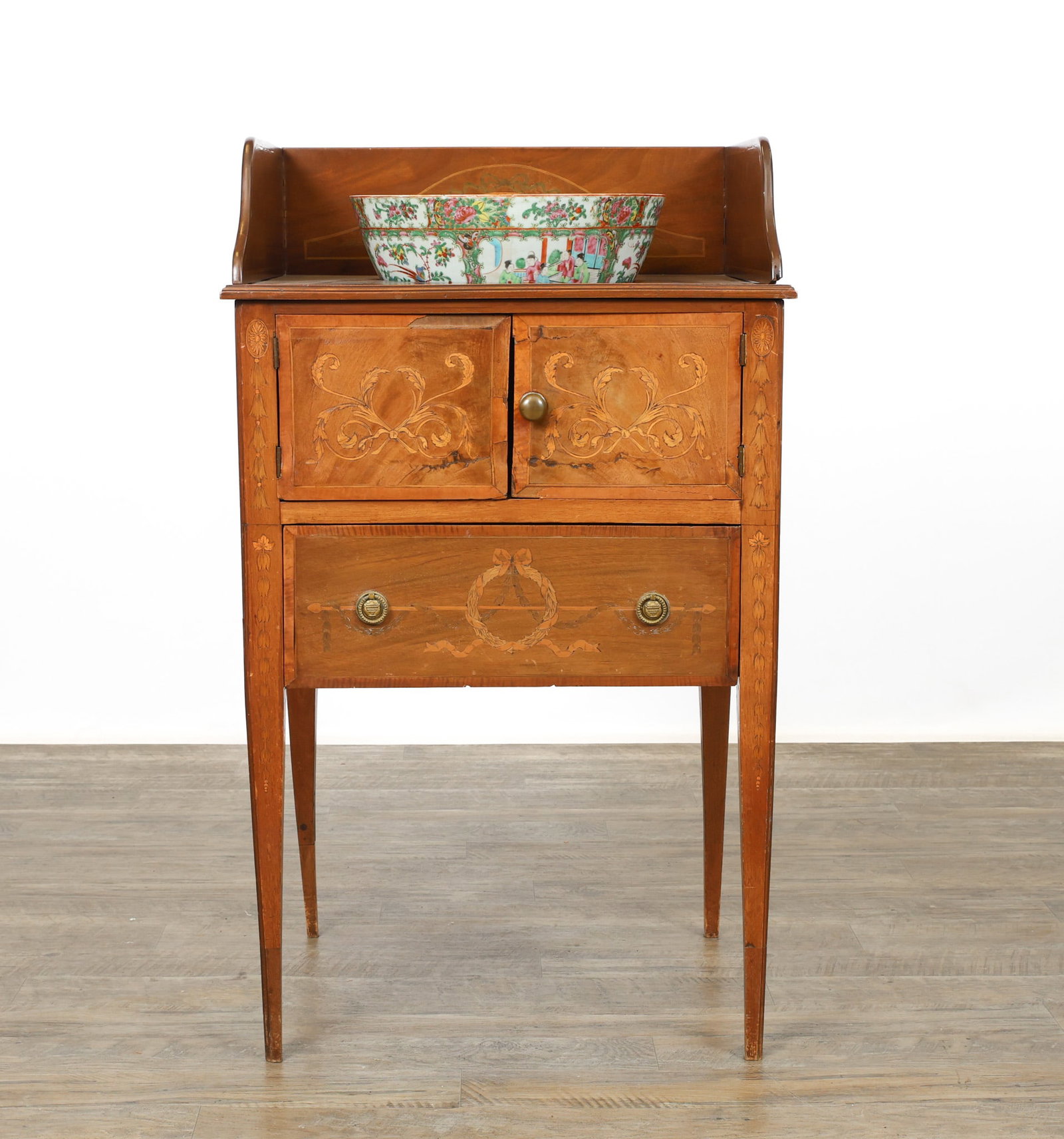 Marquetry Wash Stand with Chinese Basin (1 of 20)