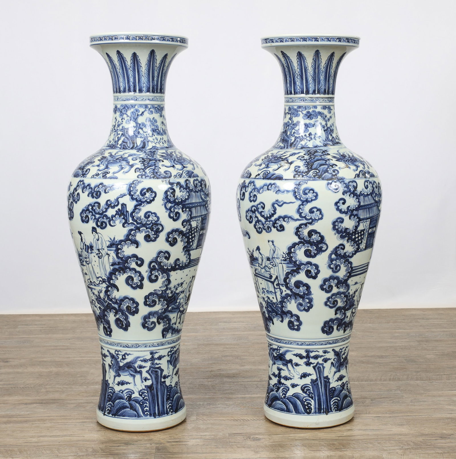 Chinese Porcelain Palace Vases (1 of 18)