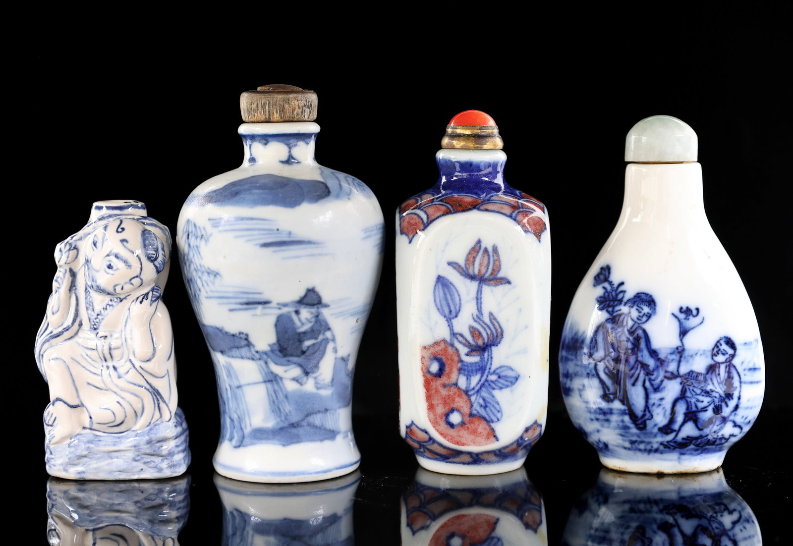 Chinese Snuff Bottles (1 of 9)
