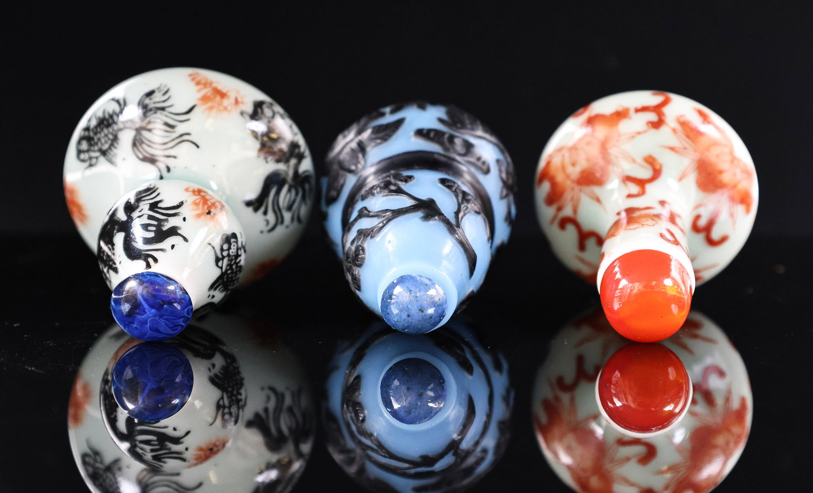 Chinese Snuff Bottles - 10