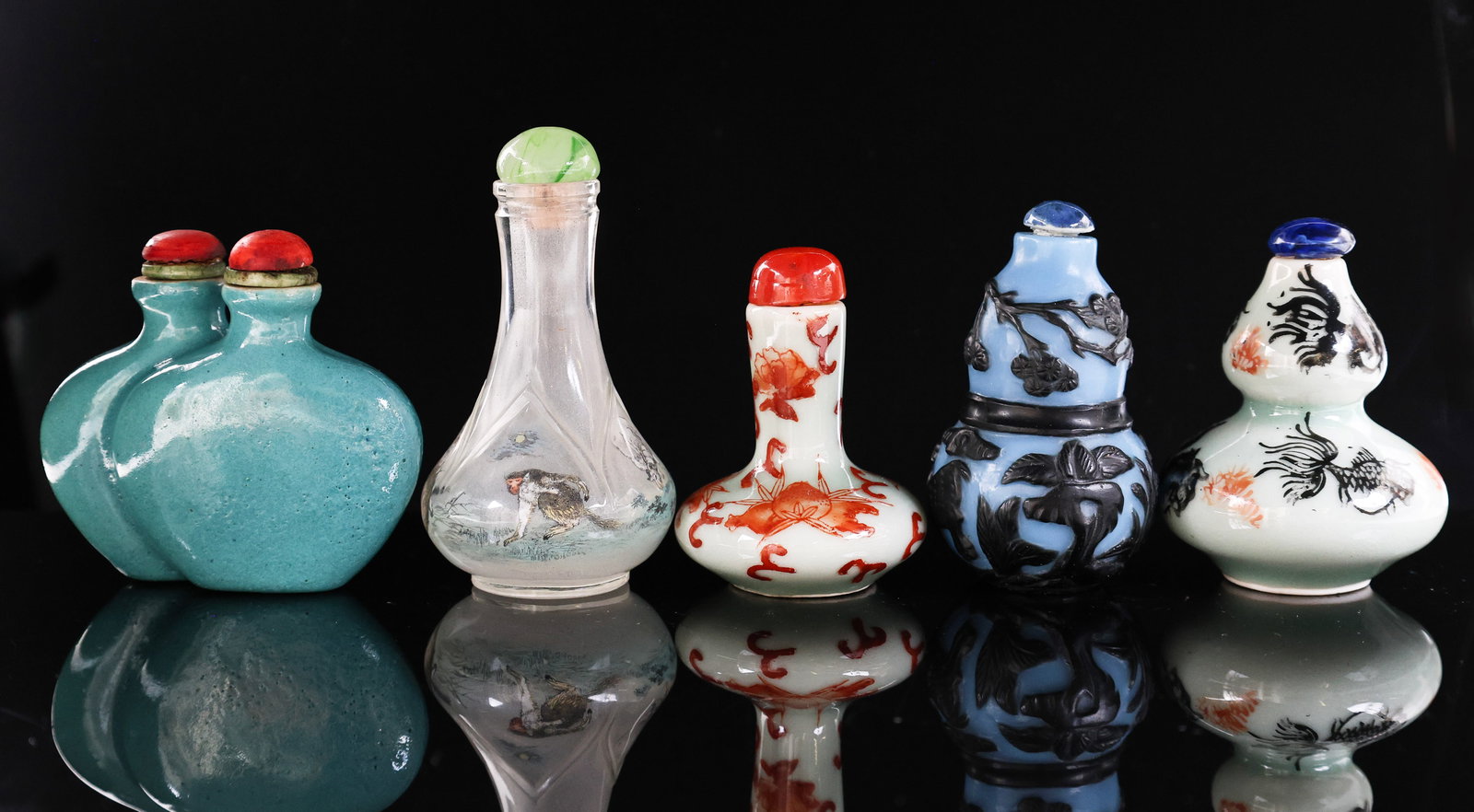 Chinese Snuff Bottles - 3