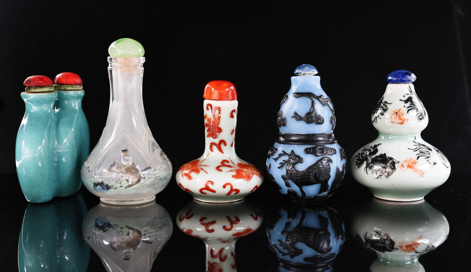 Chinese Snuff Bottles - 4