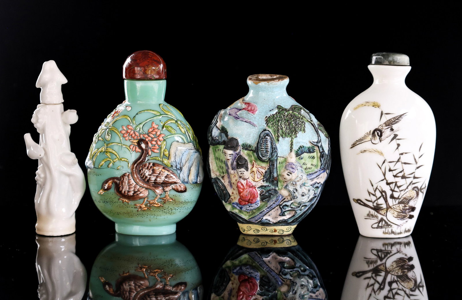 Chinese Snuff Bottles (1 of 11)