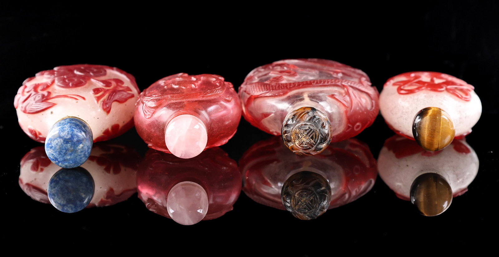 Chinese Snuff Bottles - 5