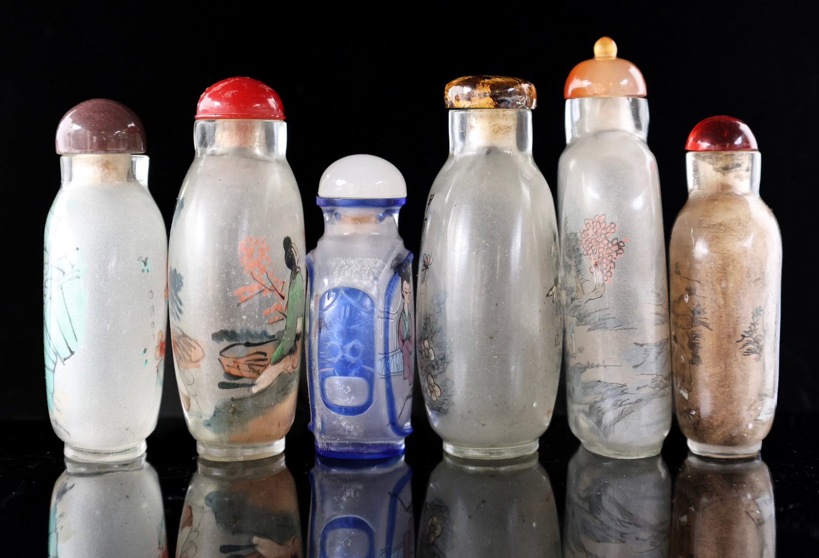 Chinese Snuff Bottles - 4