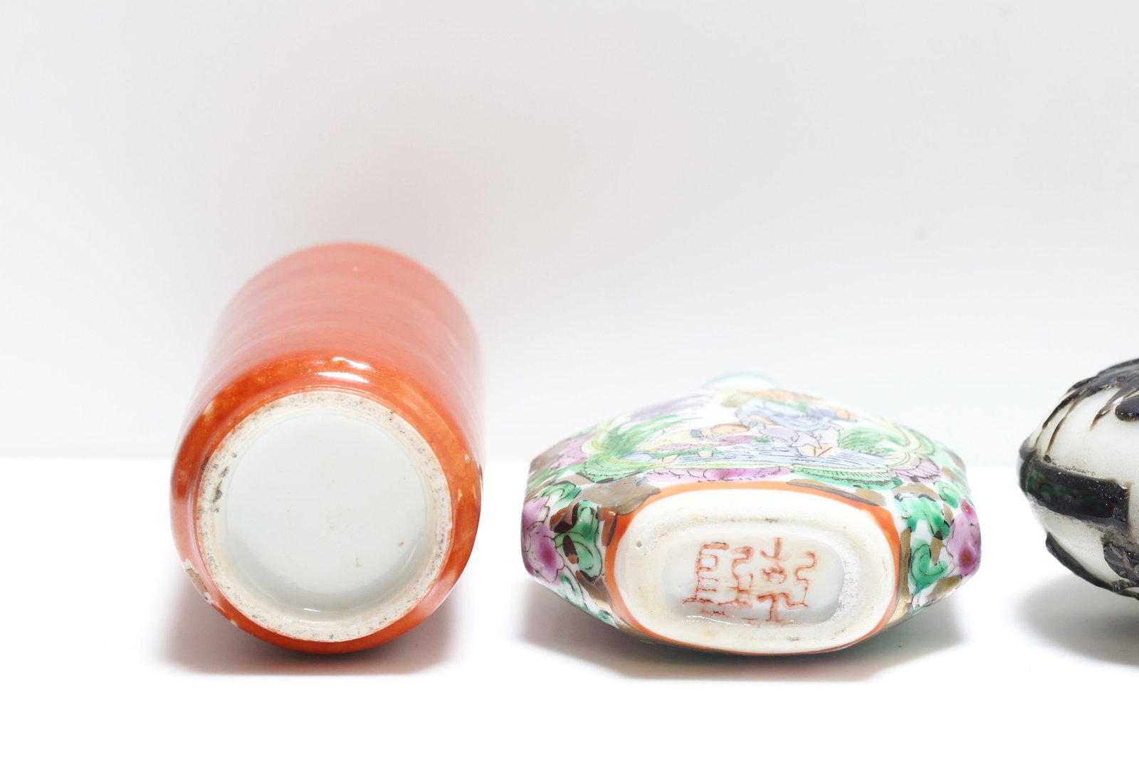 Chinese Snuff Bottles - 7