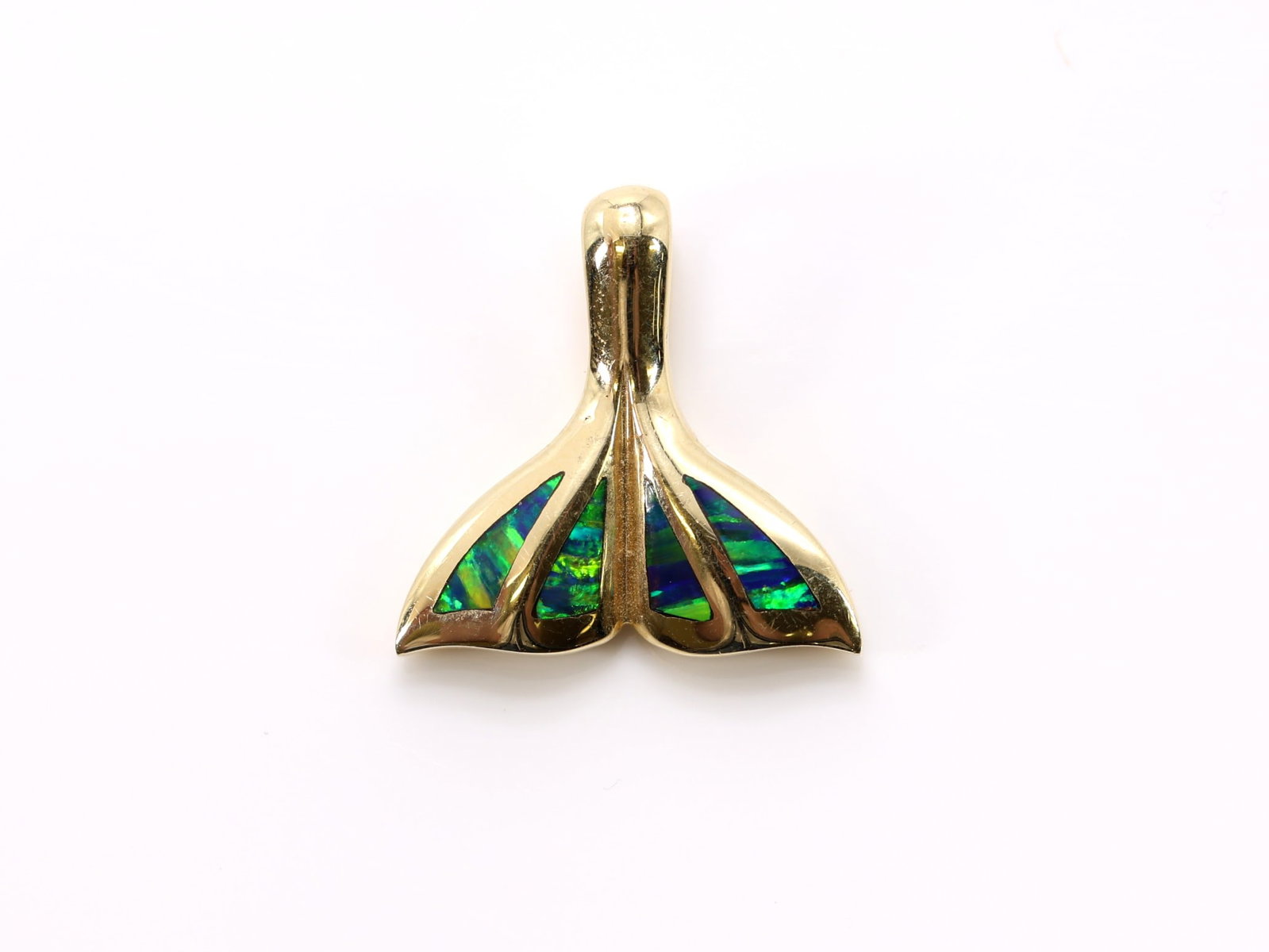 14k YG Black Opal Pendant: 14k yellow gold whale tail style pendant set with opal inlay, .75", 2.0dwt.