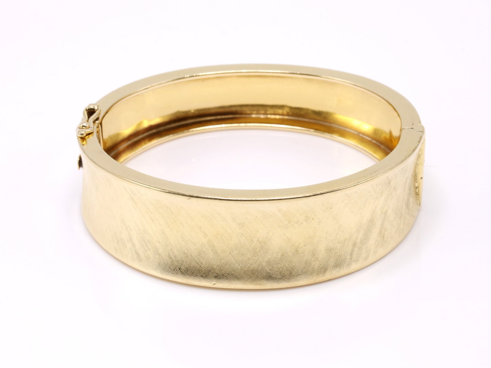 14k YG Bangle Bracelet (1 of 6)