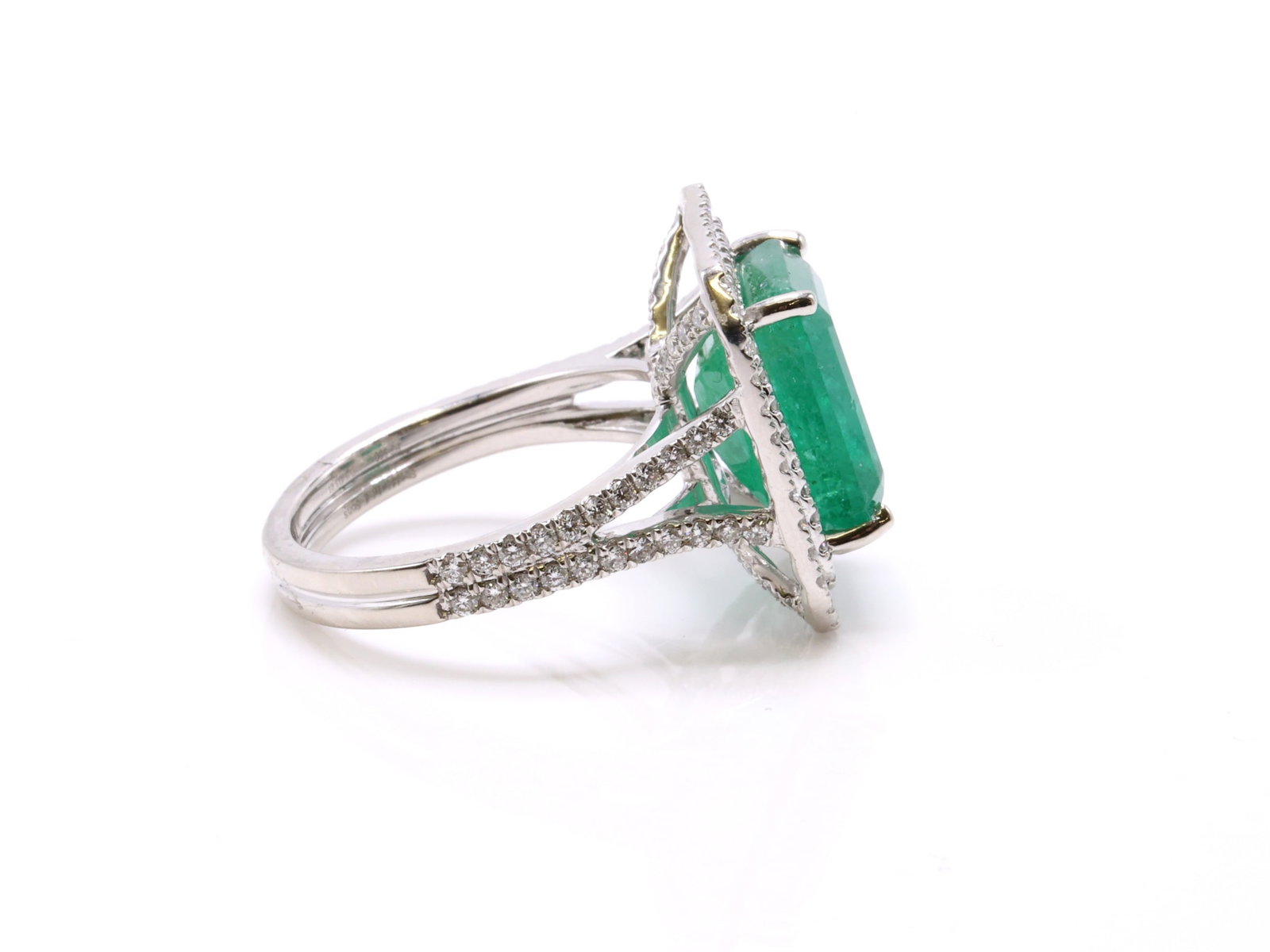 Platinum Emerald Diamond Ring - 3