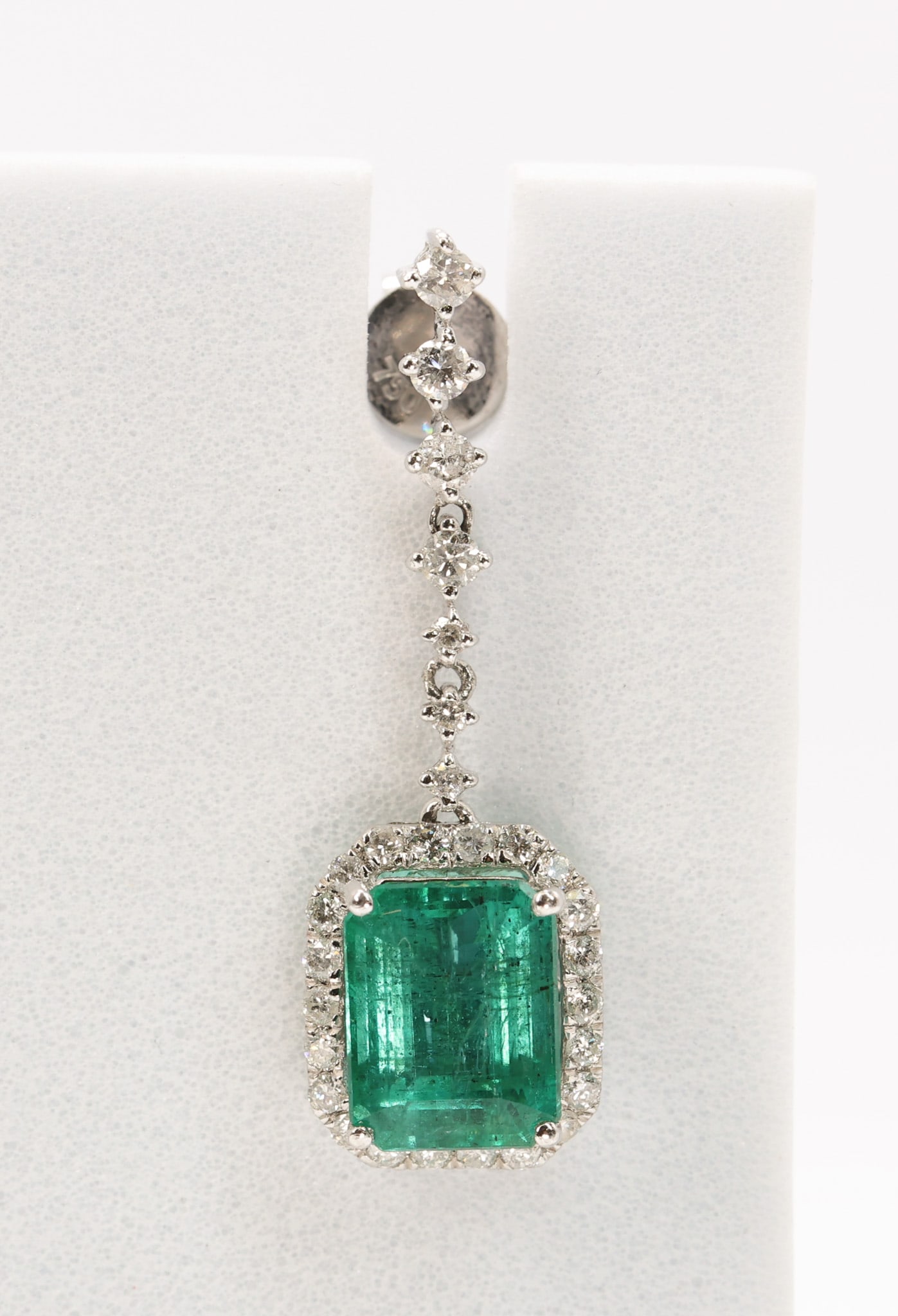 Platinum Emerald Diamond Earrings - 3