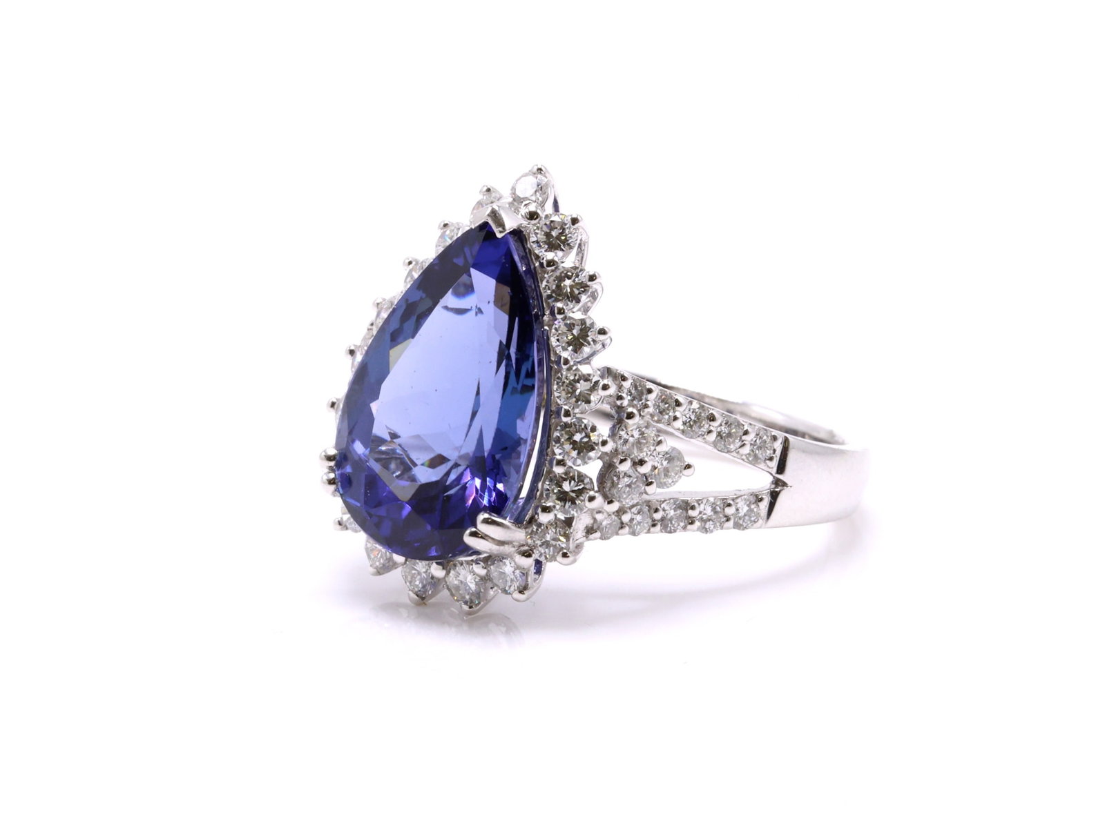 Platinum Tanzanite Diamond Ring - 7