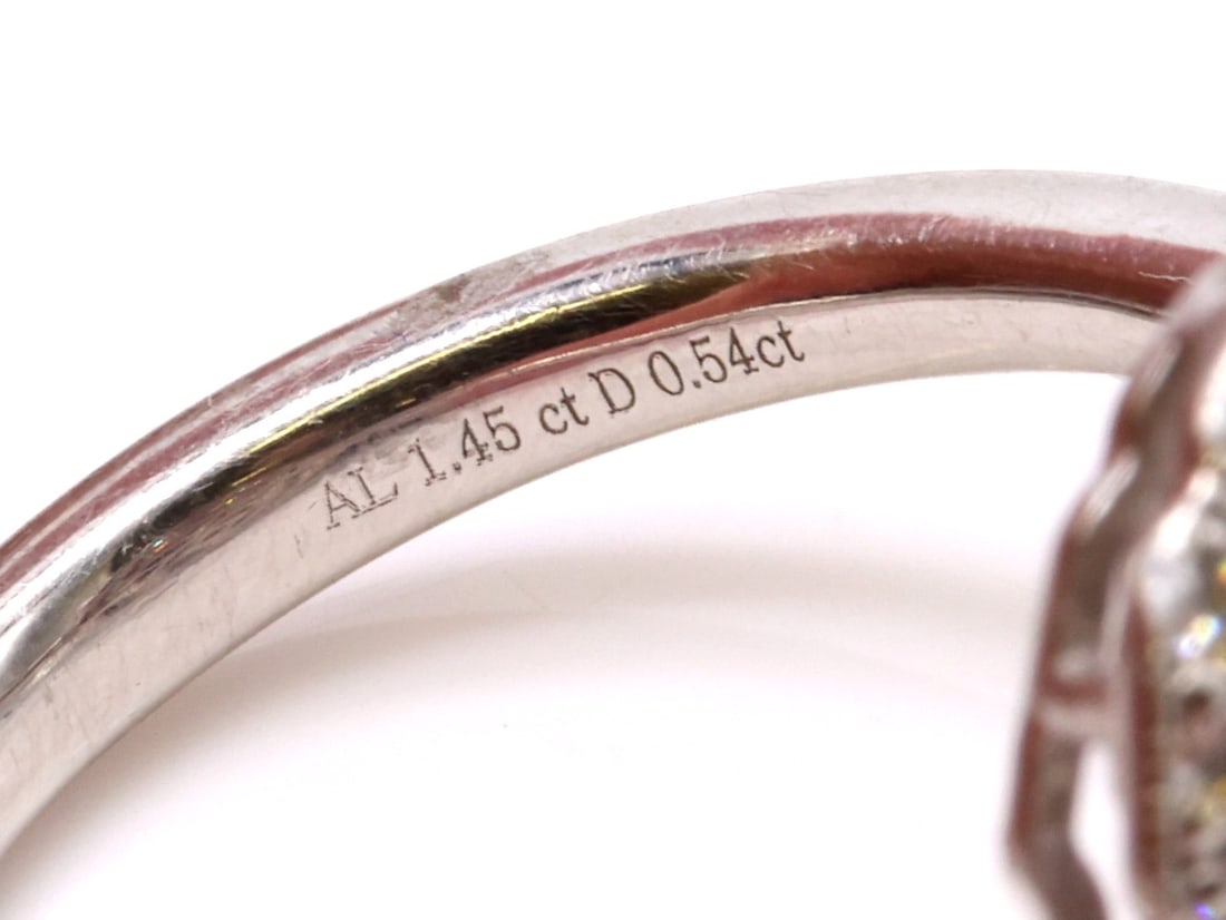 Platinum Sapphire Diamond Ring - 8