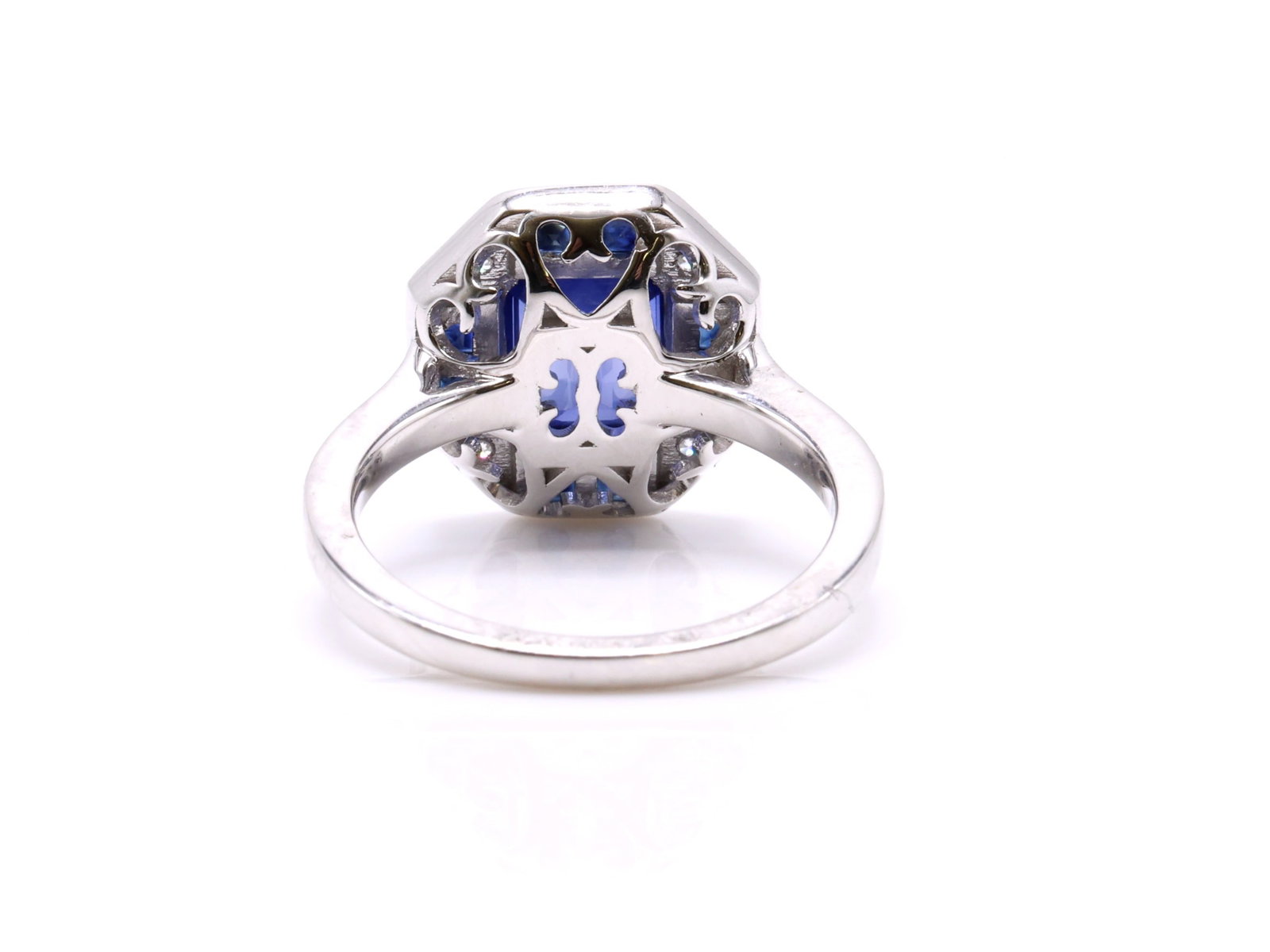 Platinum Sapphire Diamond Ring - 4