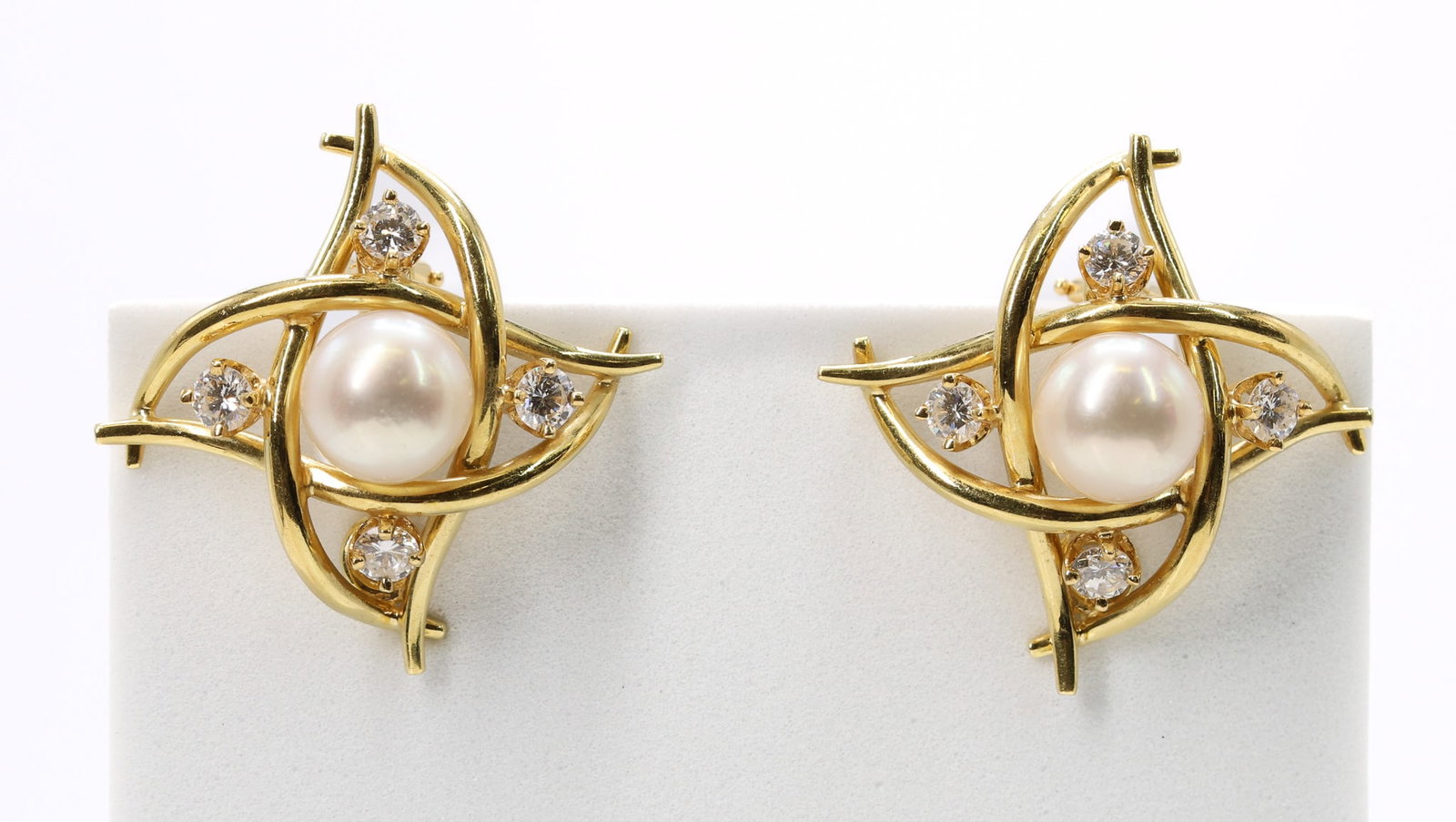 18k YG Pearl Diamond Earrings (1 of 6)